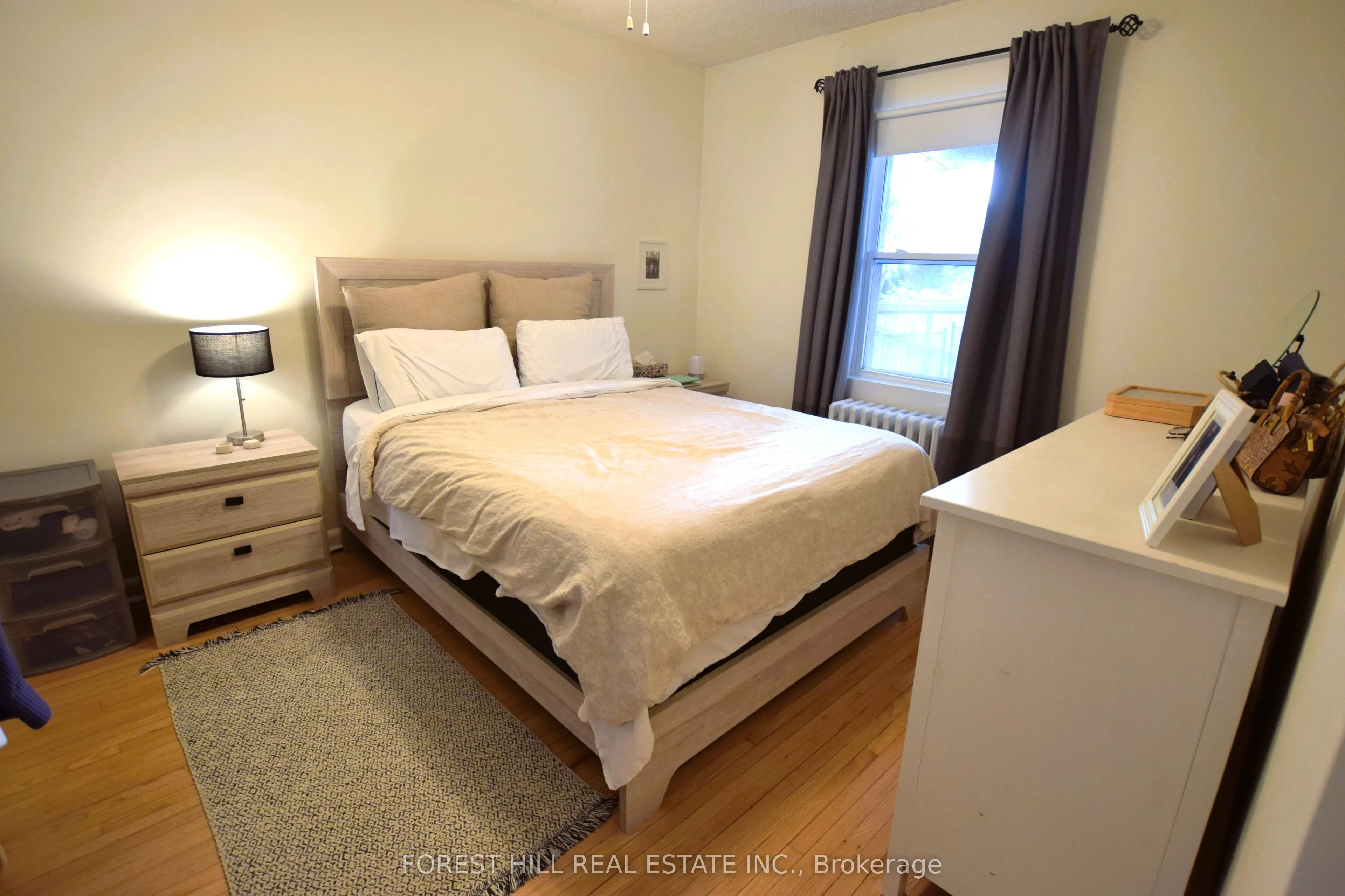 104 Braemar Avenue, #Main