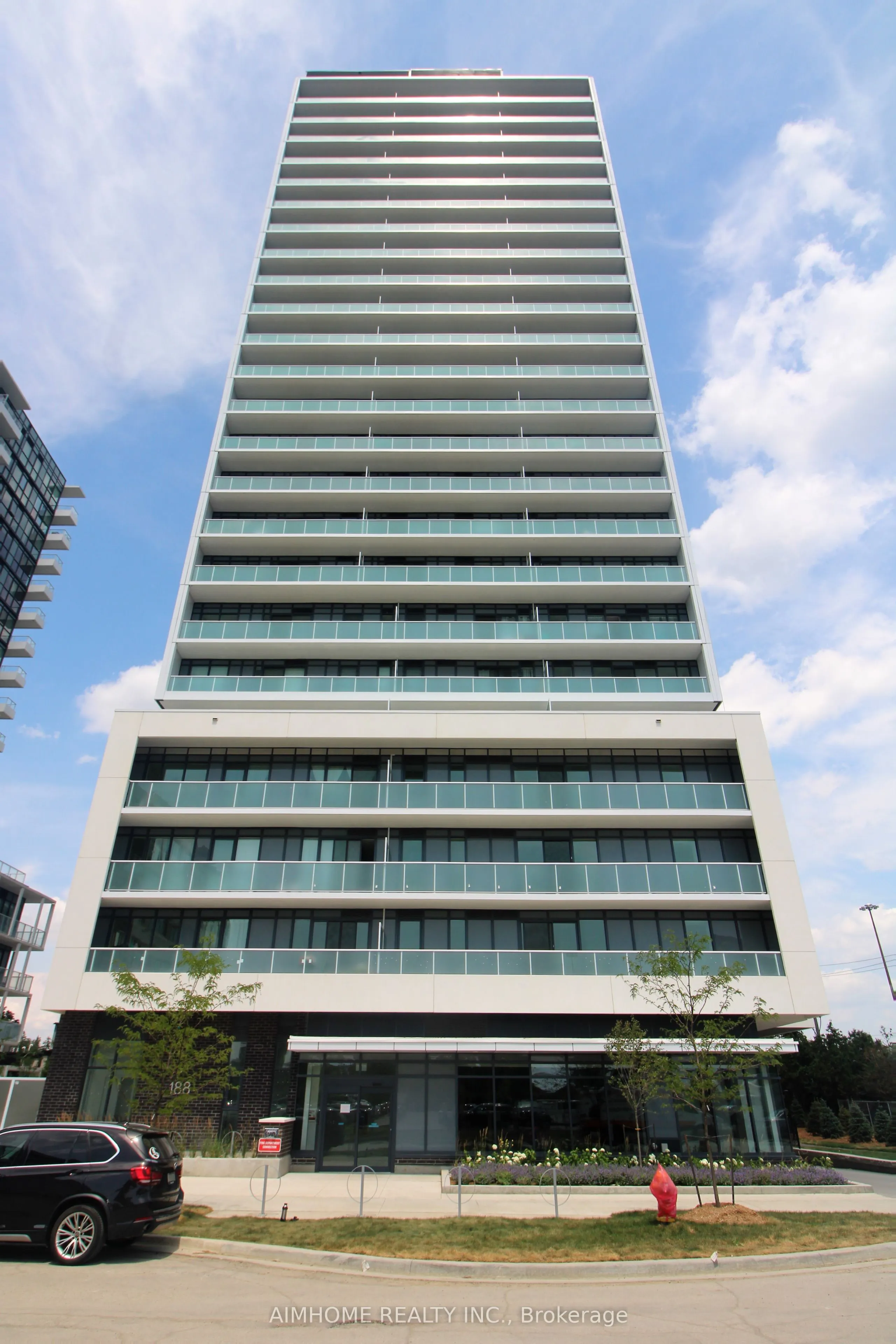 188 Fairview Mall Drive, #2012