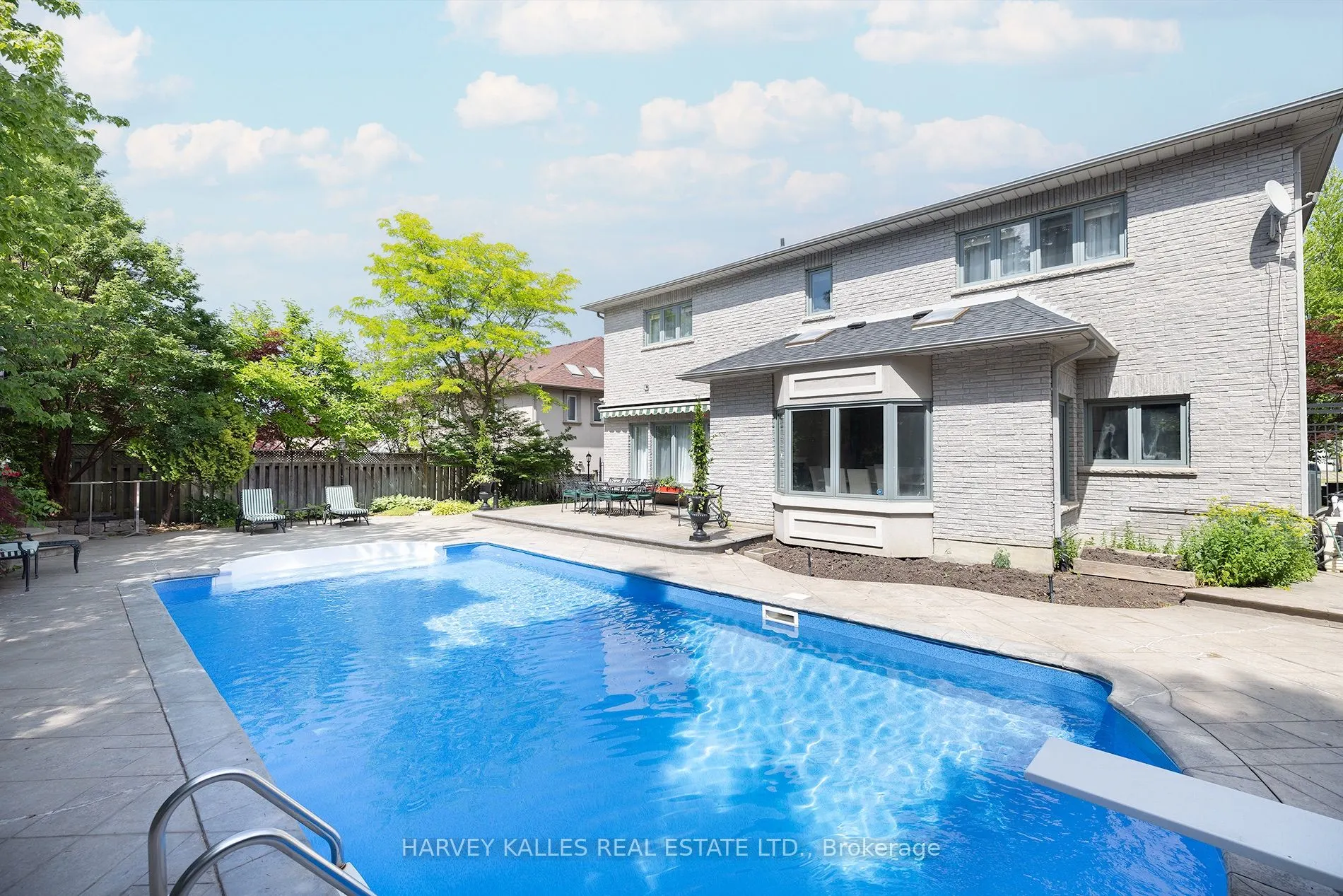 60 Bowan Court