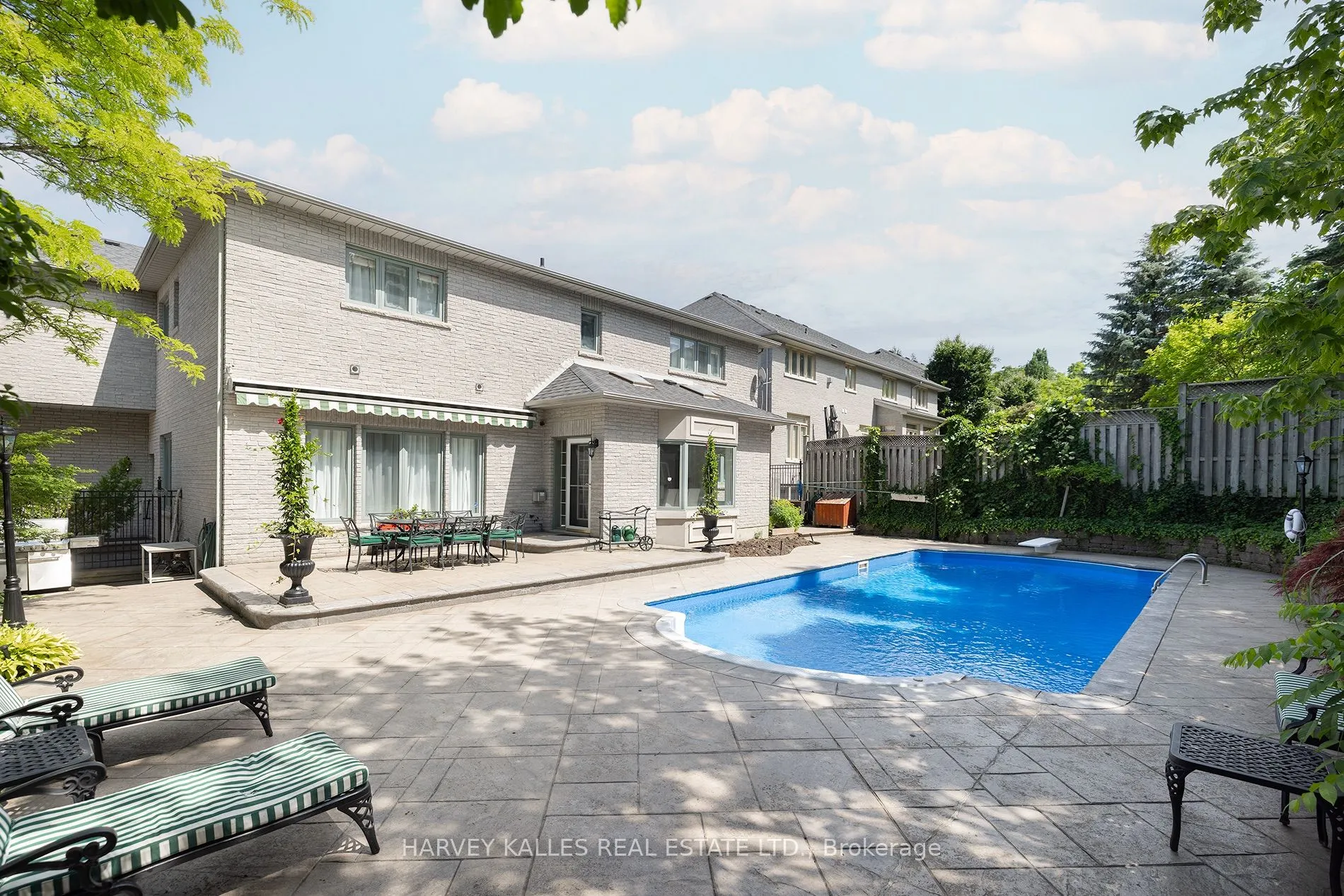 60 Bowan Court
