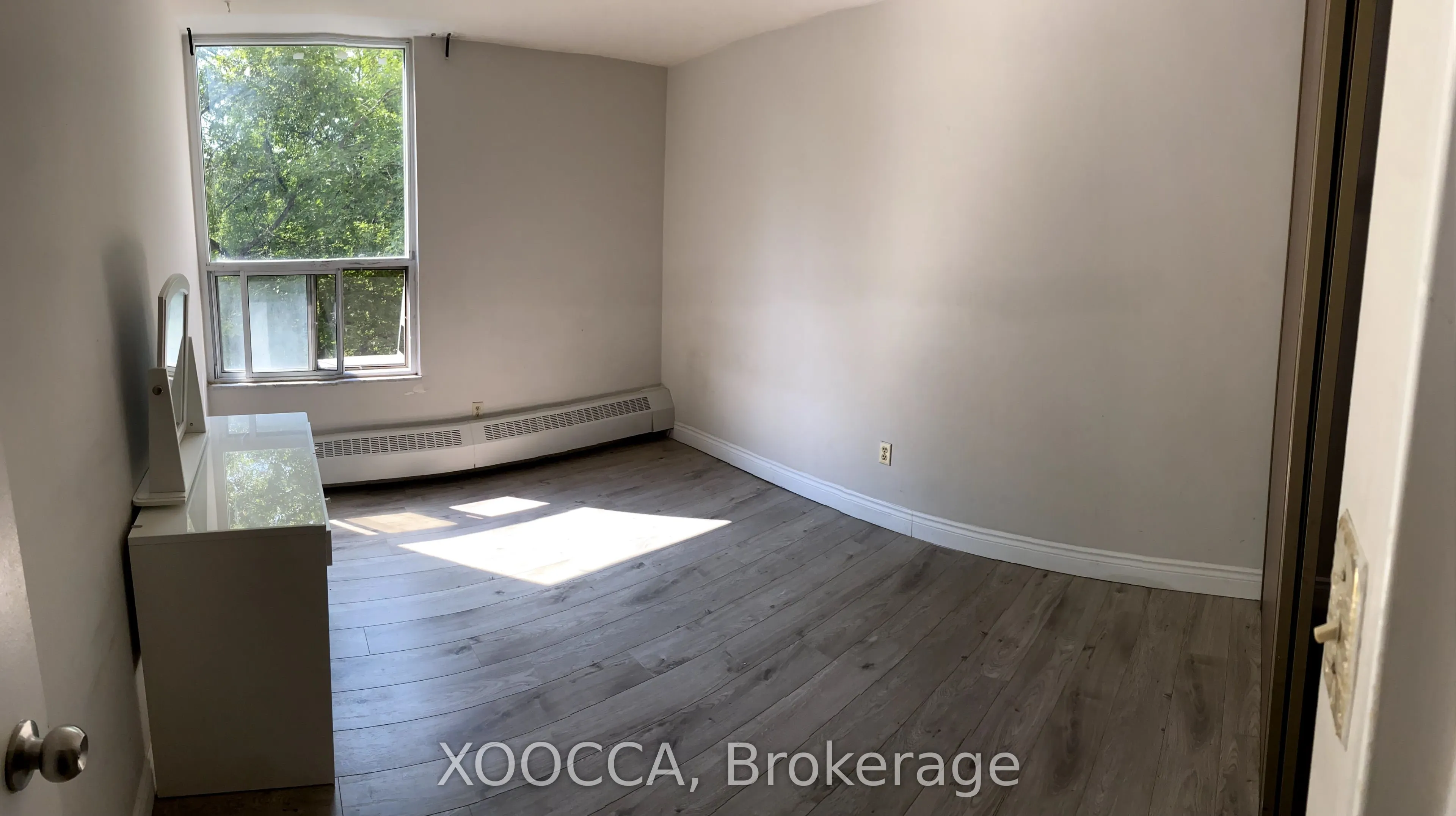 60 Pavane Link Way, #R2-2