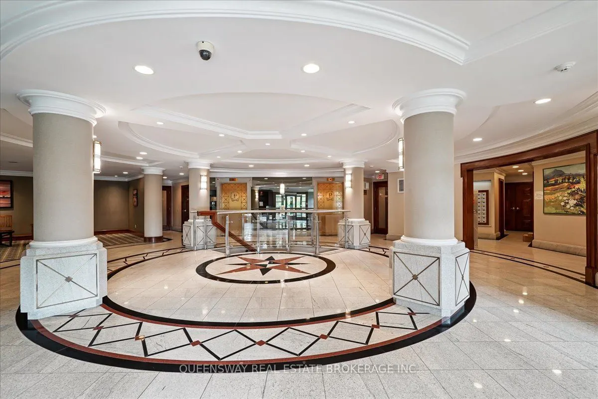 28 Pemberton Avenue, #200
