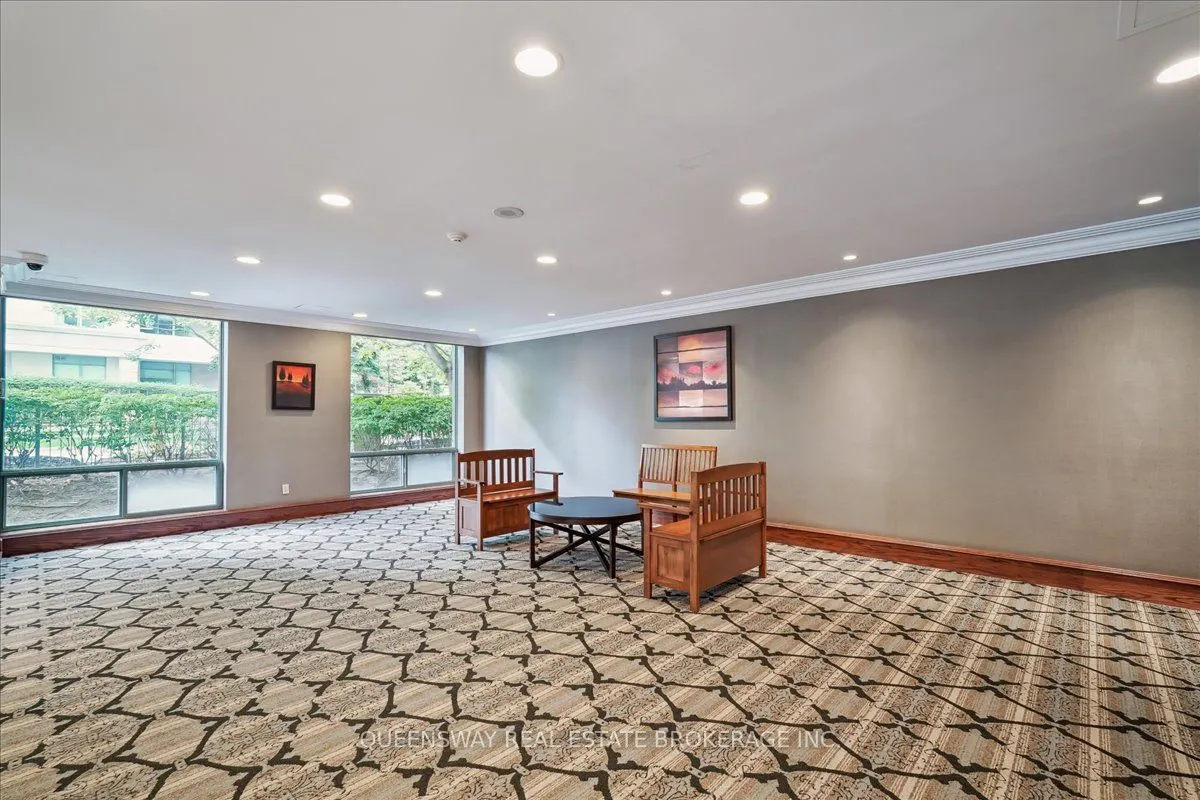 28 Pemberton Avenue, #200