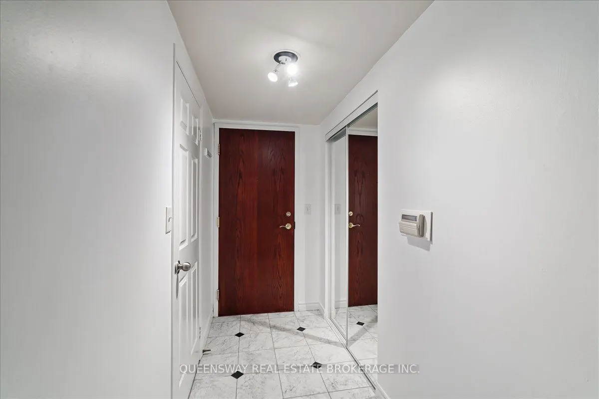 28 Pemberton Avenue, #200