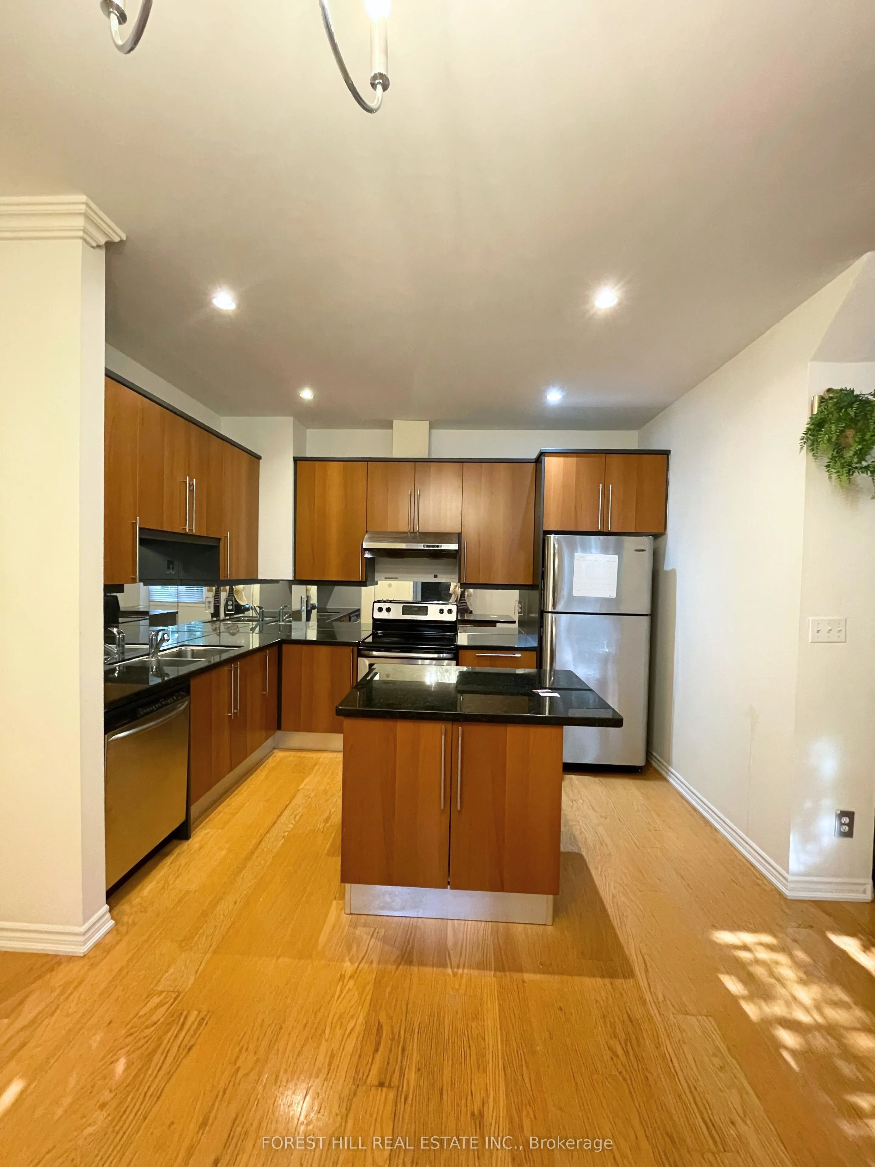 11 Everson Drive, #604