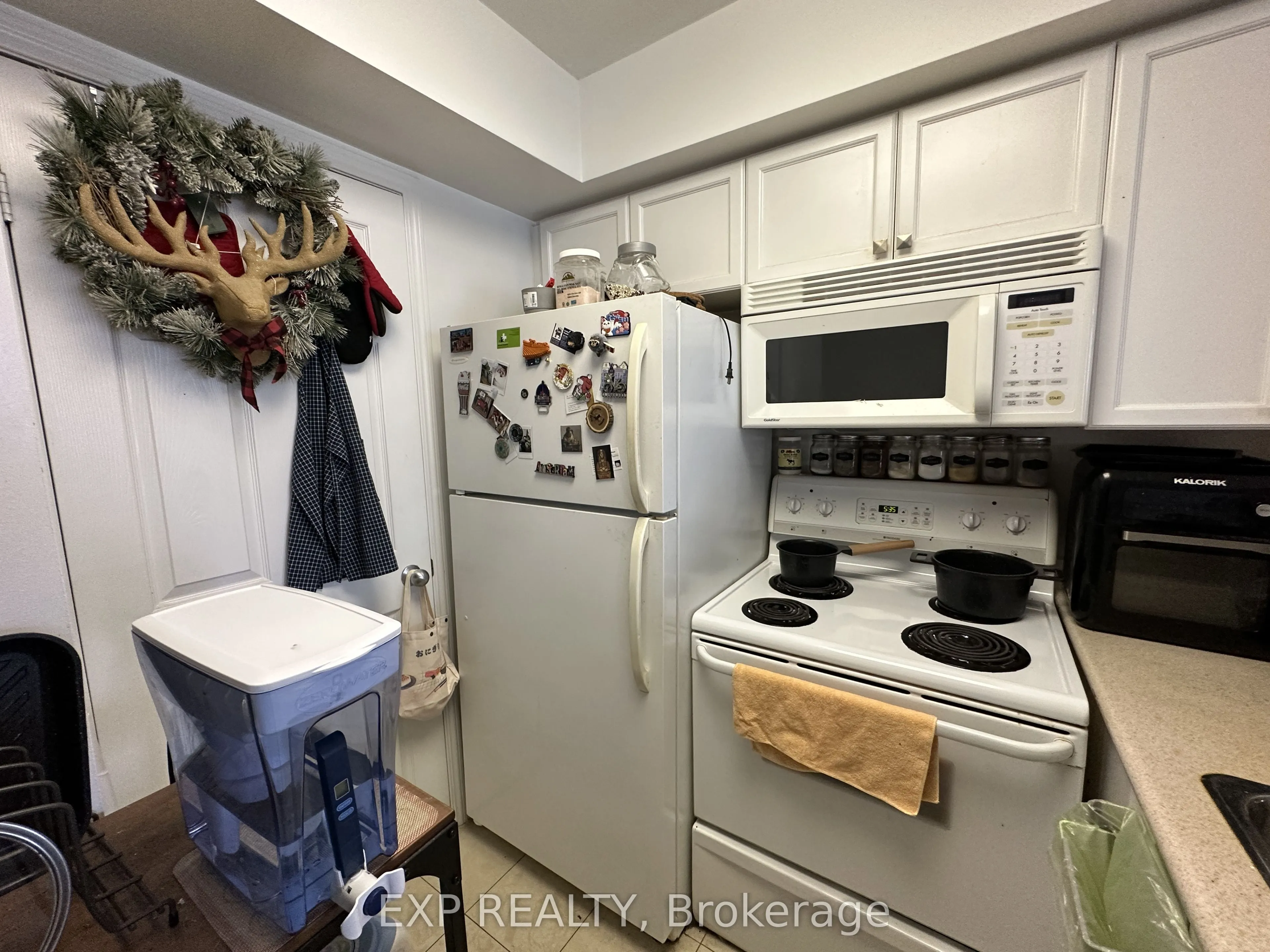 30 Harrison Garden Boulevard, #1101