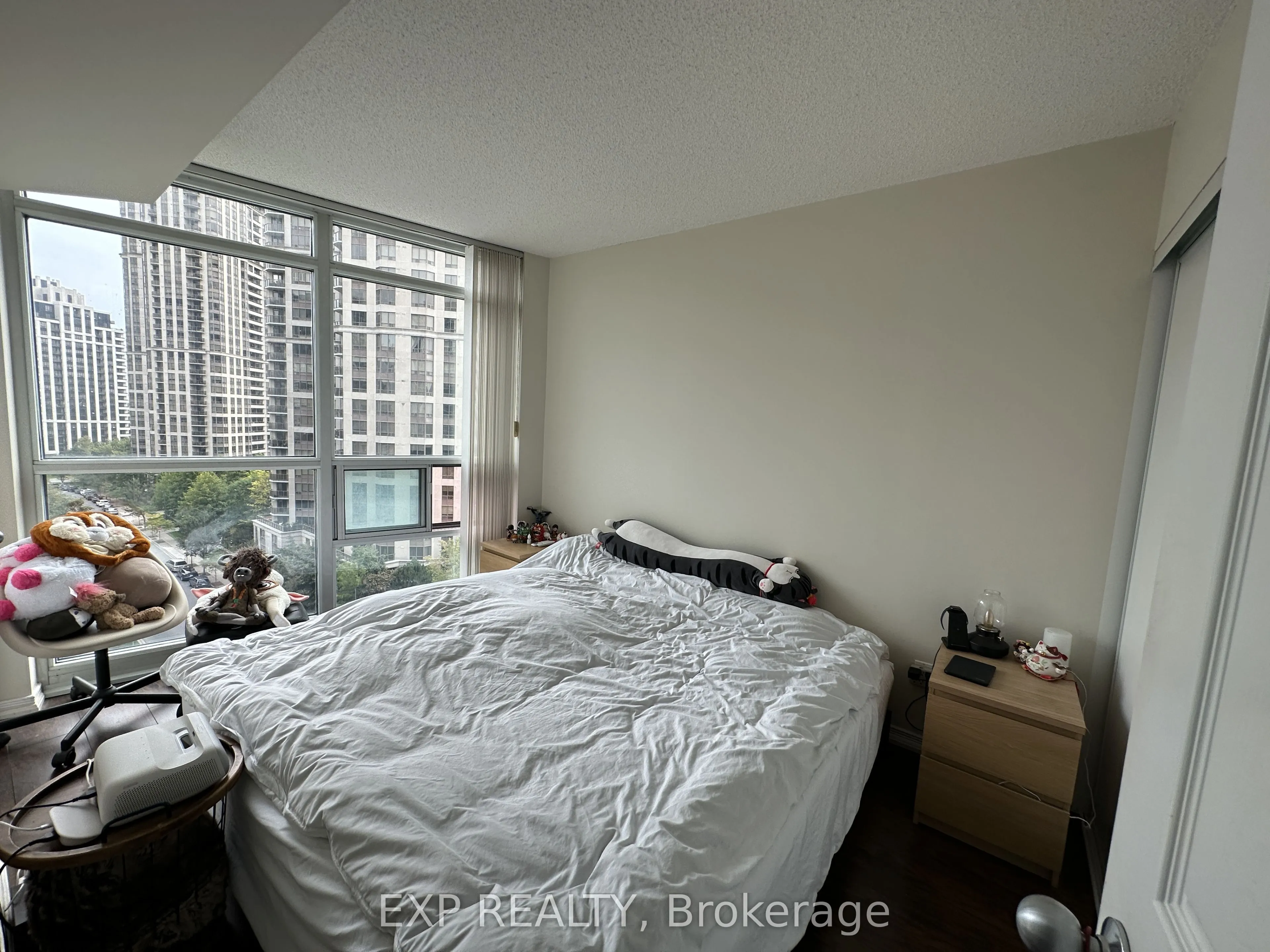 30 Harrison Garden Boulevard, #1101