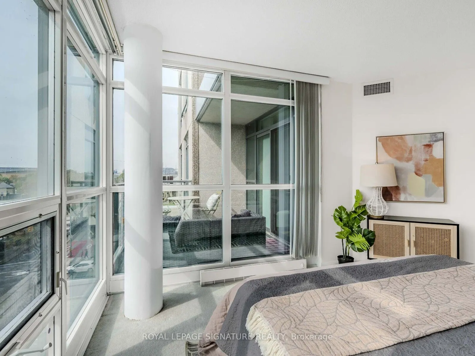 231 Fort York Boulevard, #610