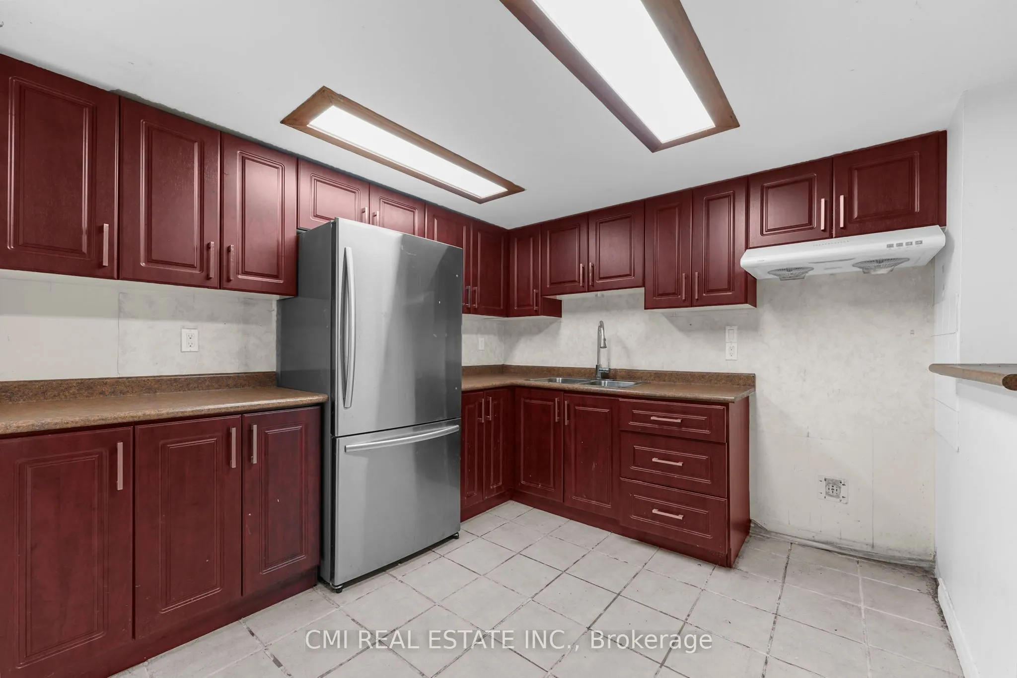 50 Apache Trail