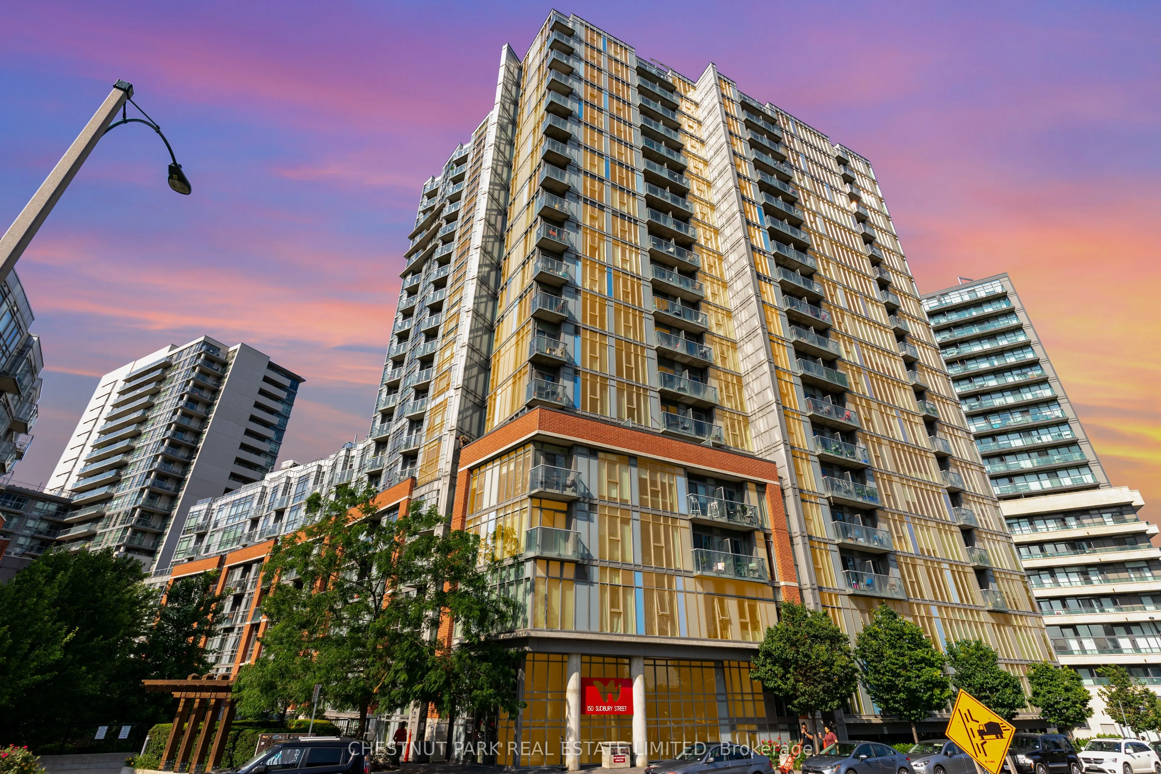 150 Sudbury Street, #828