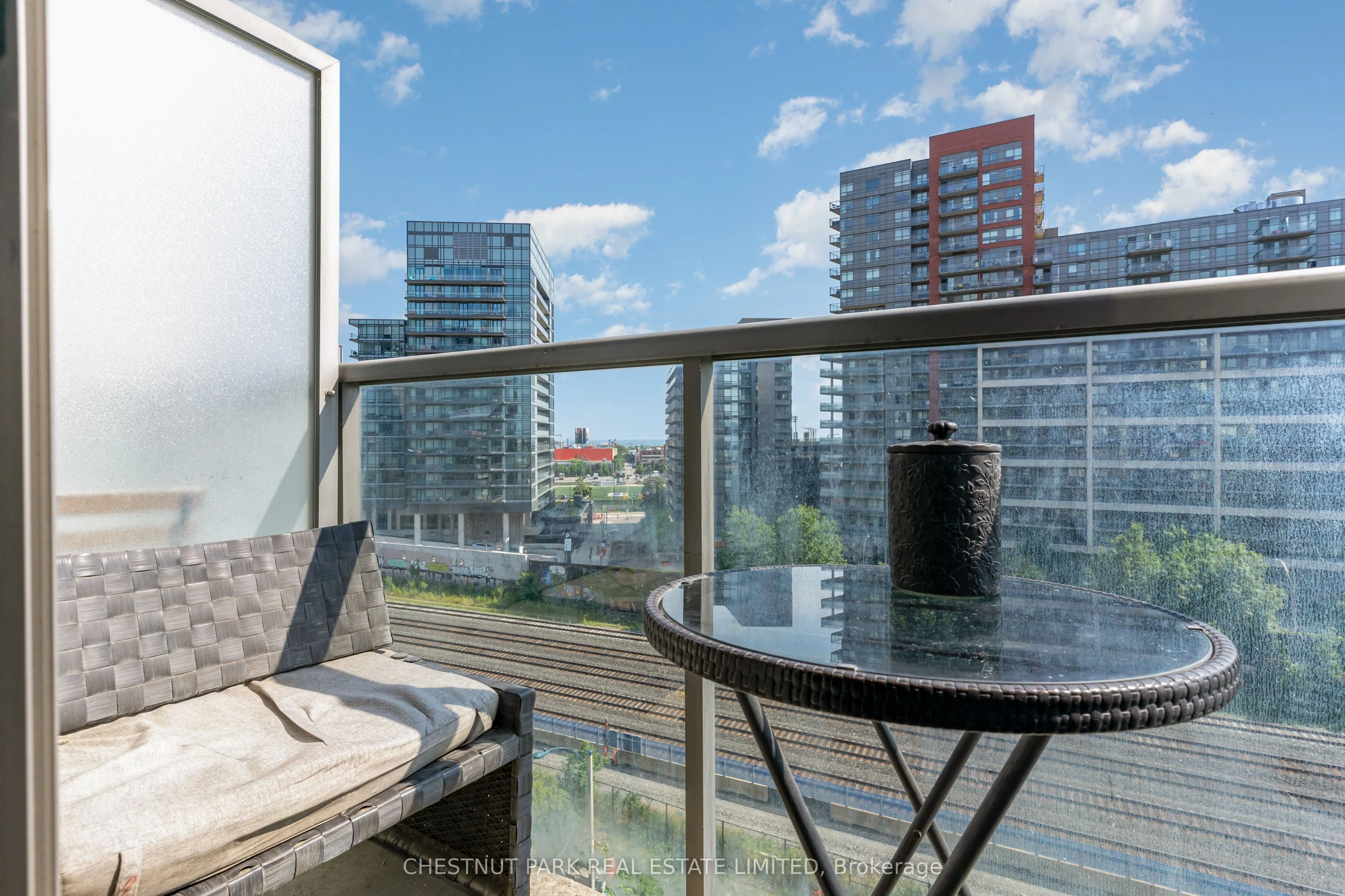 150 Sudbury Street, #828