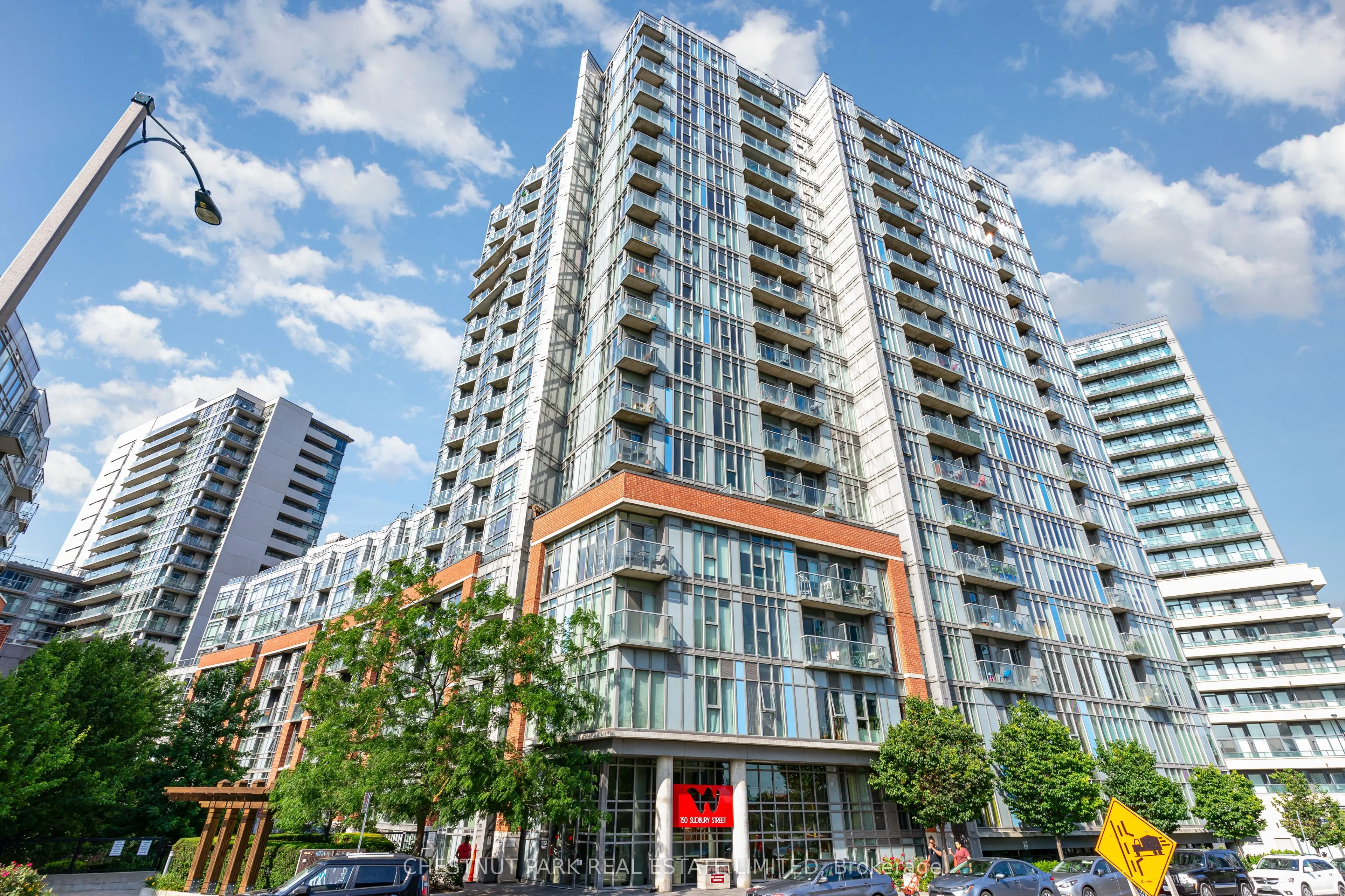 150 Sudbury Street, #828