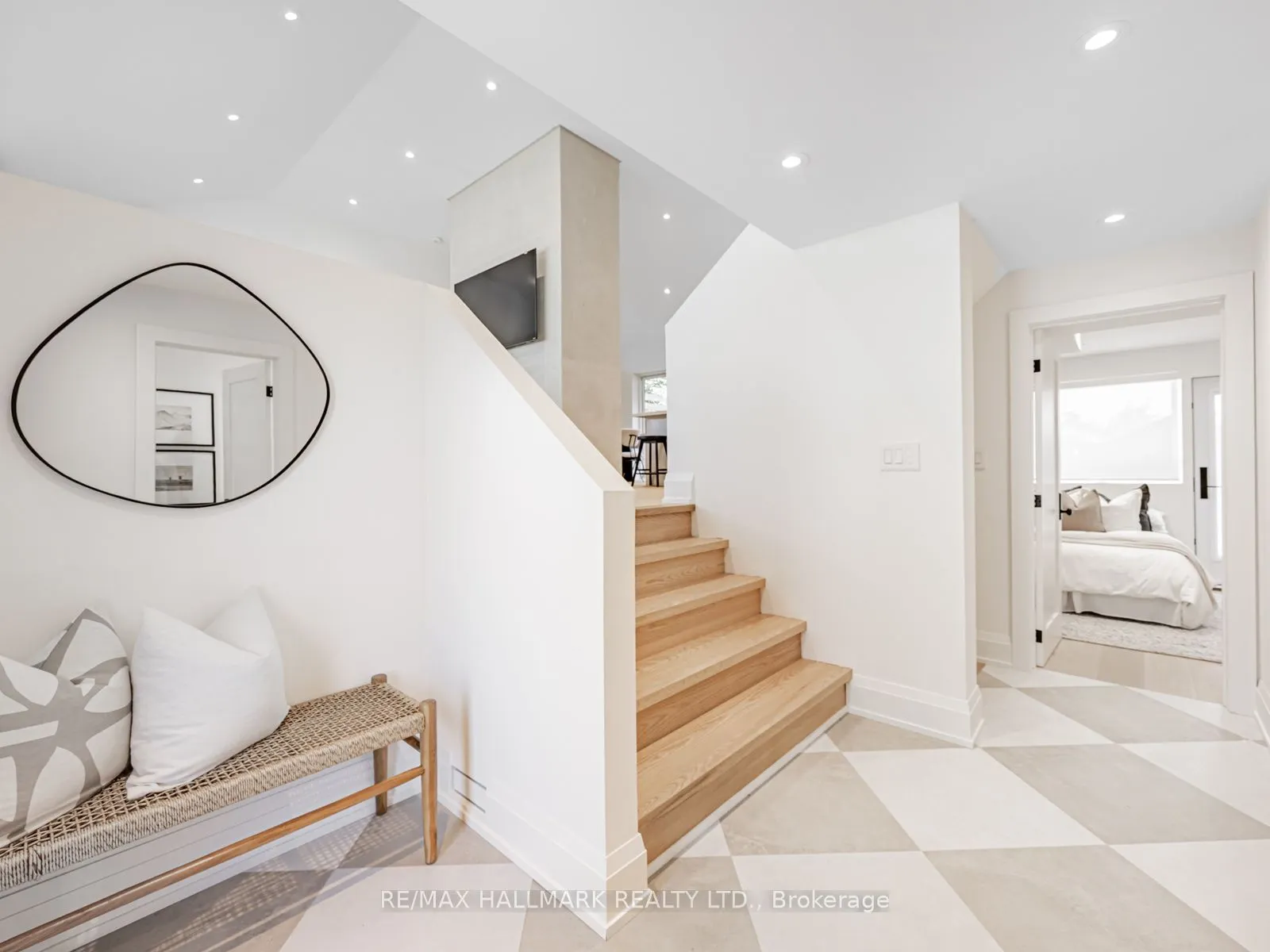 34 Lantana Court