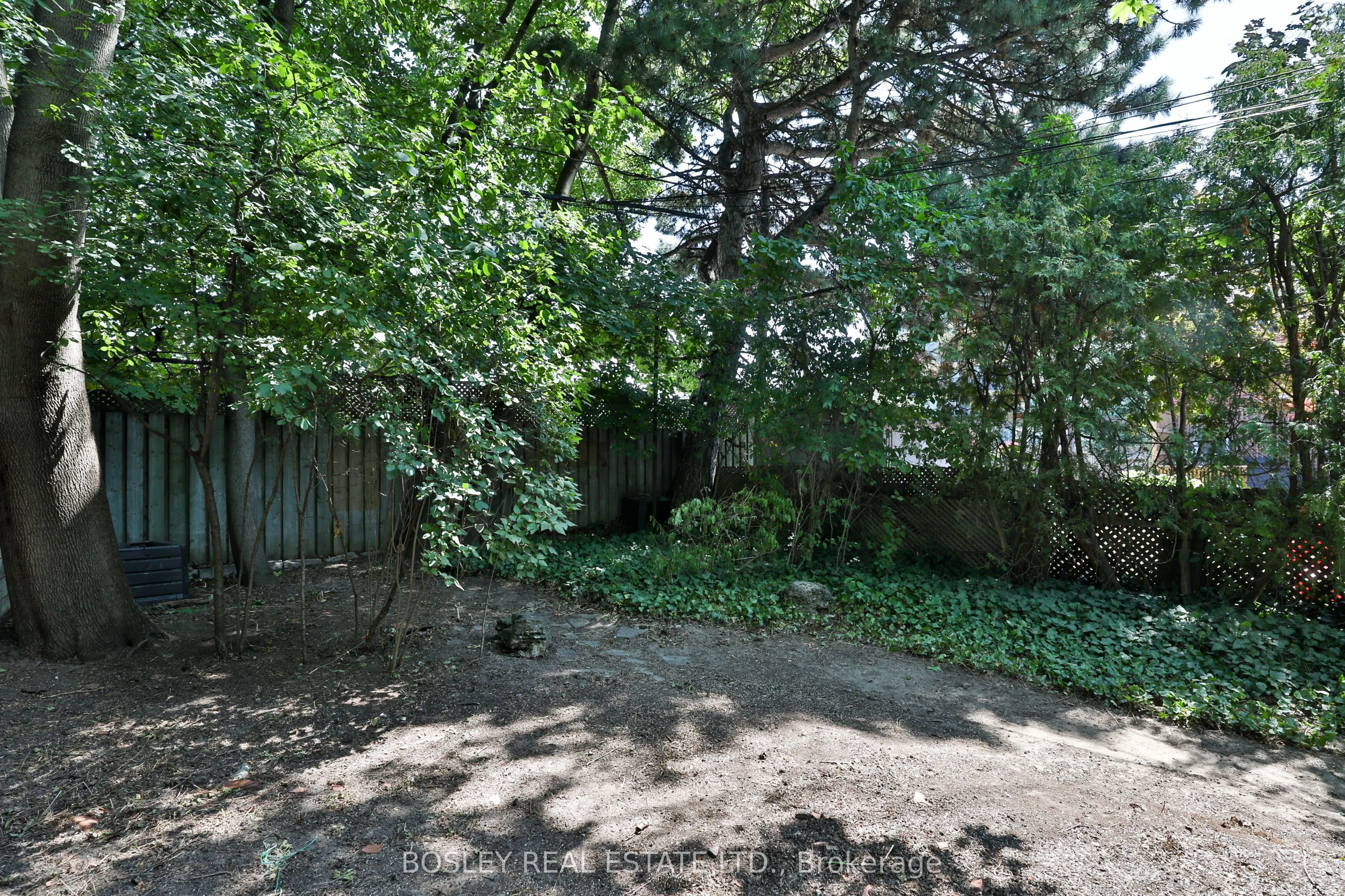 15 Whitewood Road