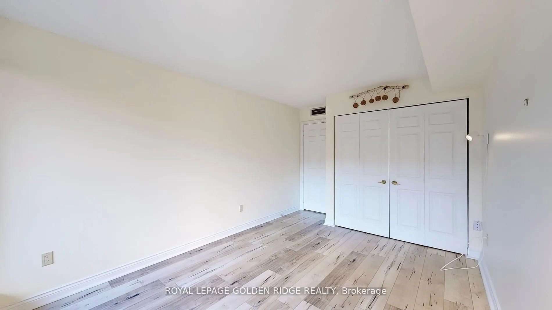 65 Spring Garden Avenue, #304