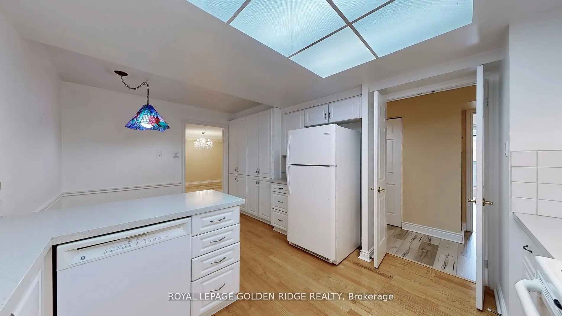 65 Spring Garden Avenue, #304