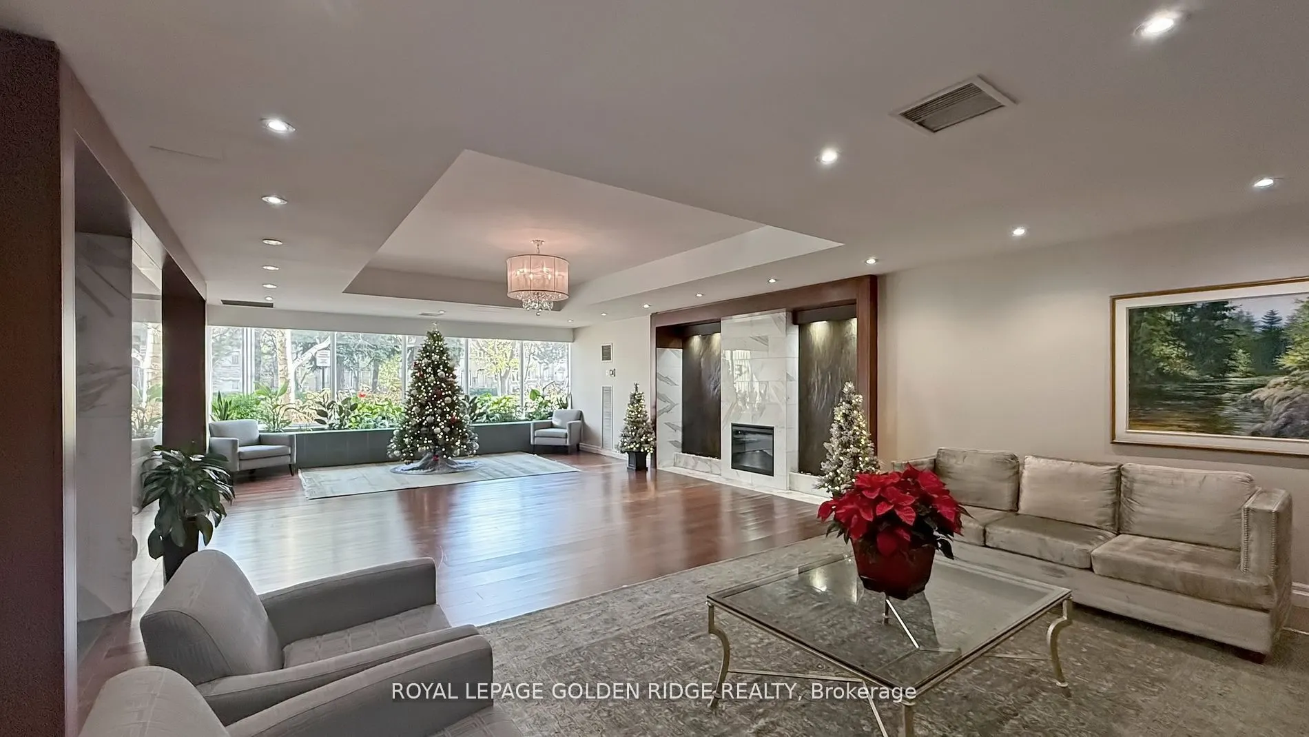 65 Spring Garden Avenue, #304