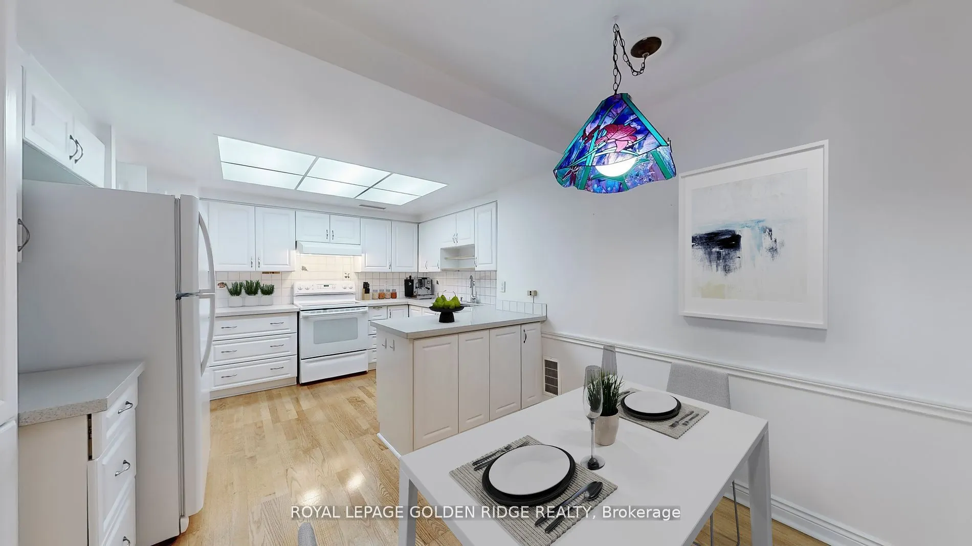 65 Spring Garden Avenue, #304
