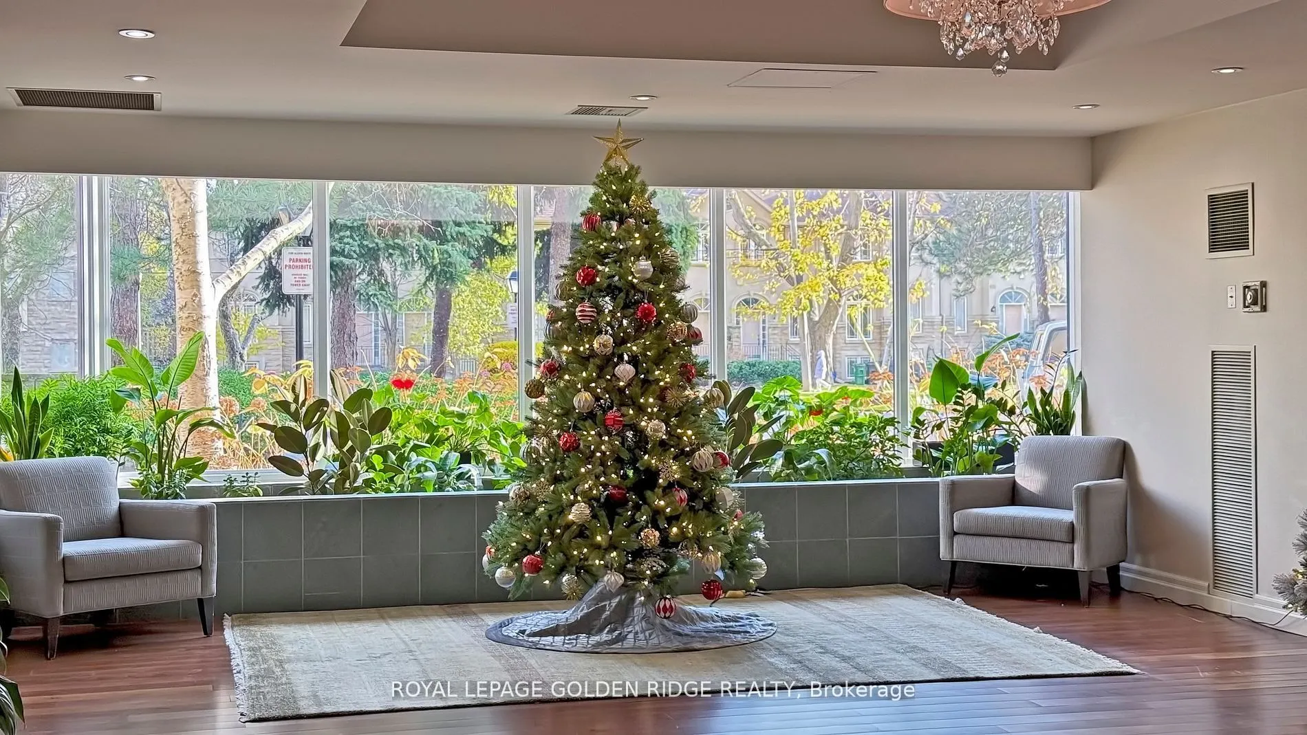 65 Spring Garden Avenue, #304