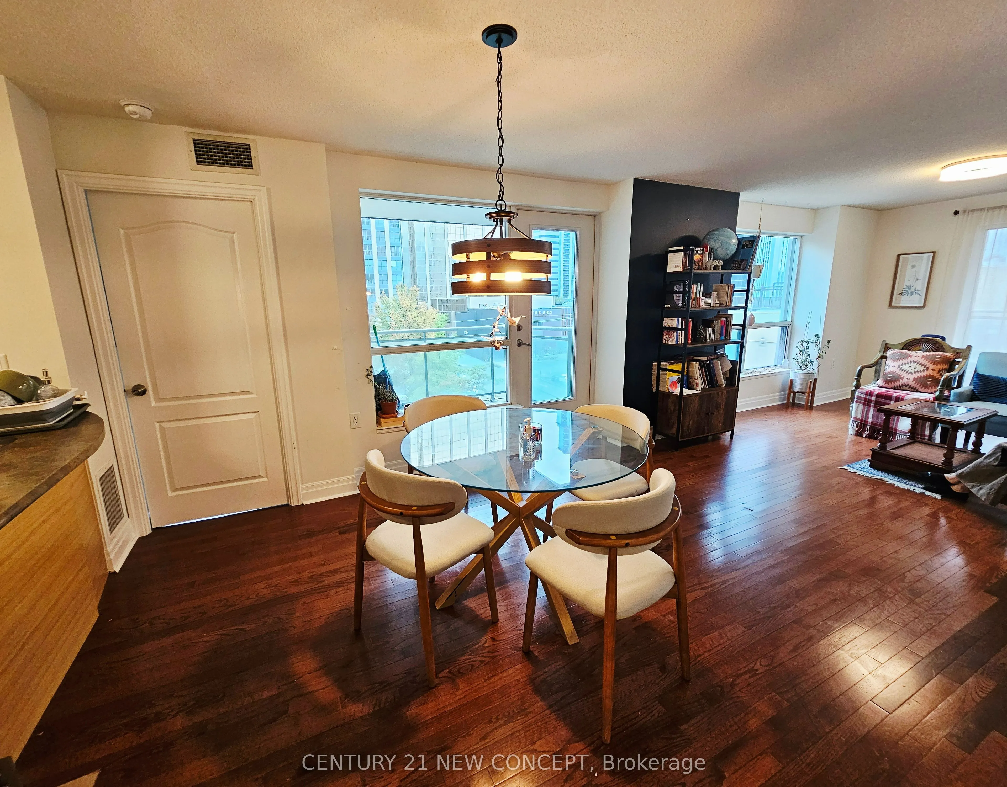 21 Hillcrest Avenue, #506