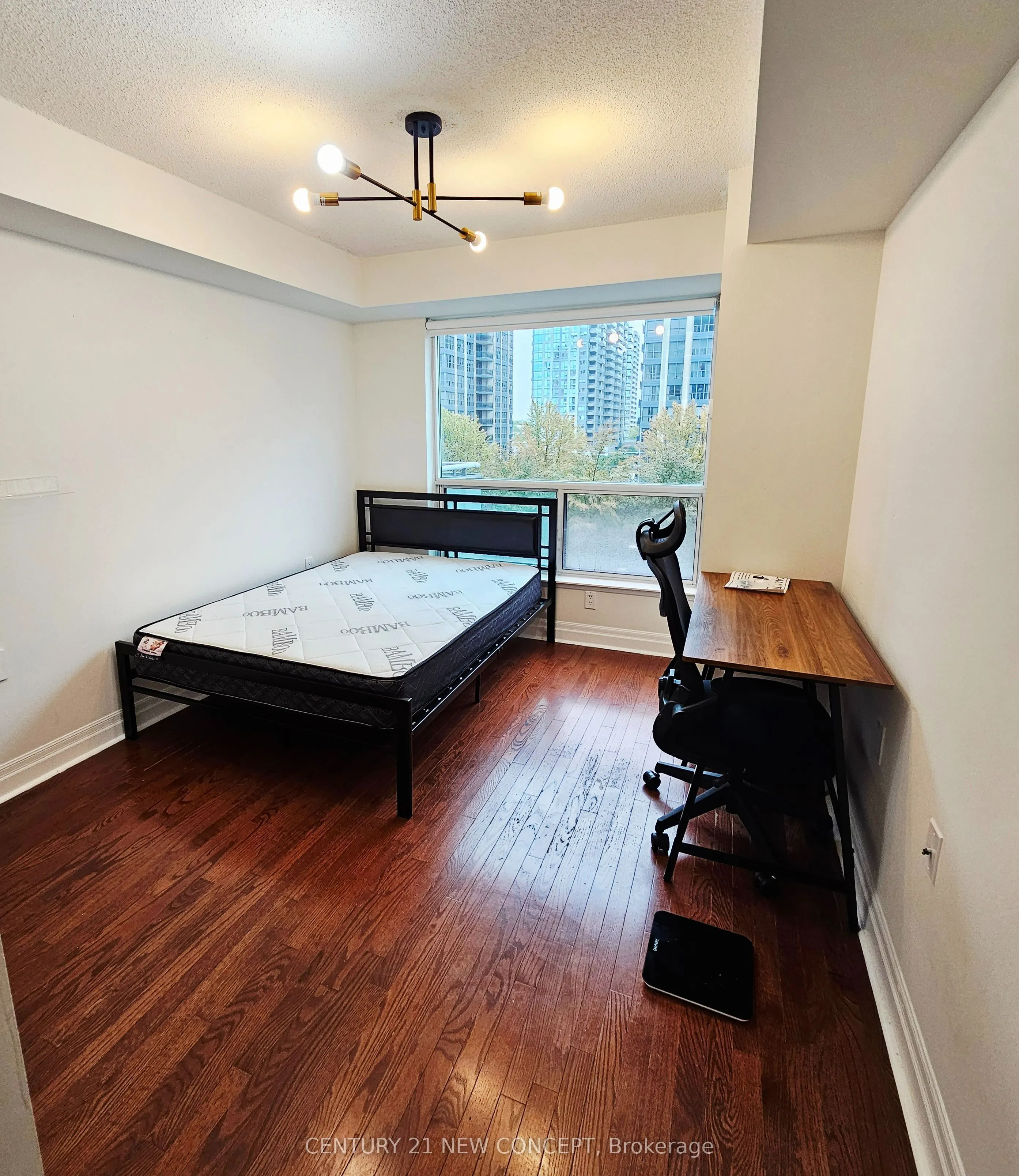 21 Hillcrest Avenue, #506