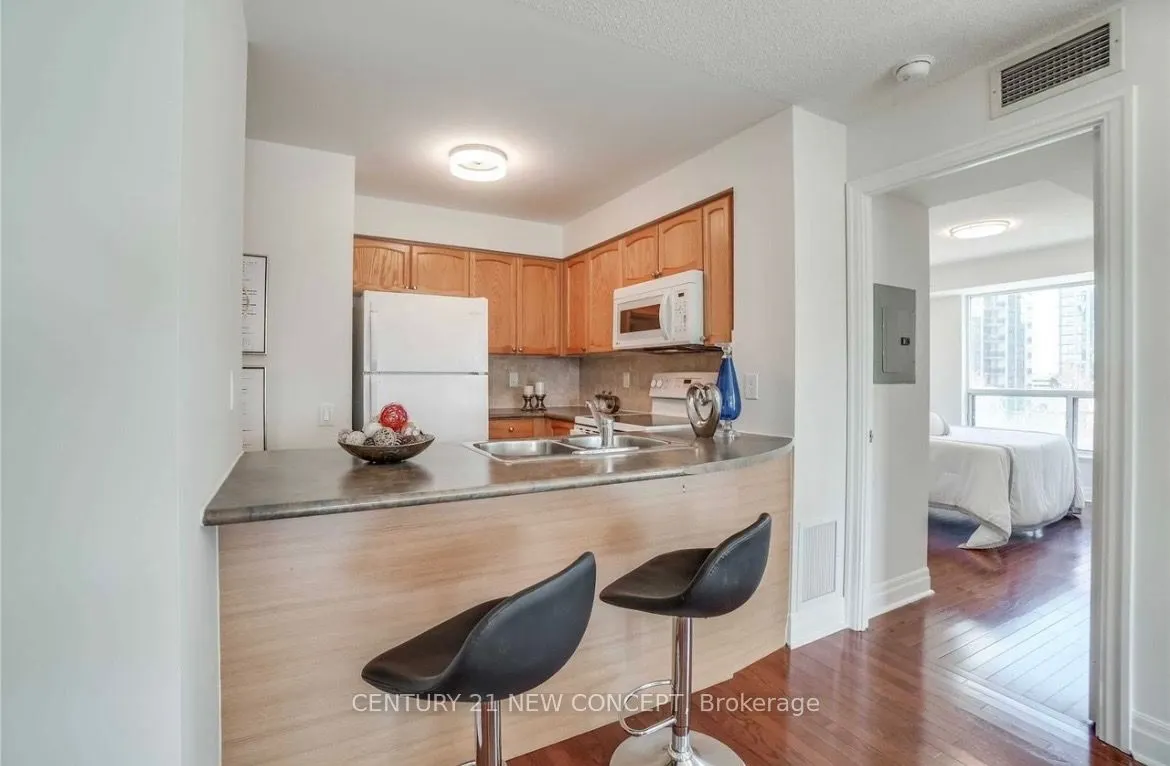 21 Hillcrest Avenue, #506