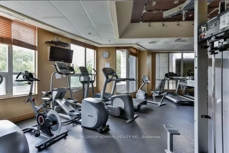 60 Byng Avenue, #906