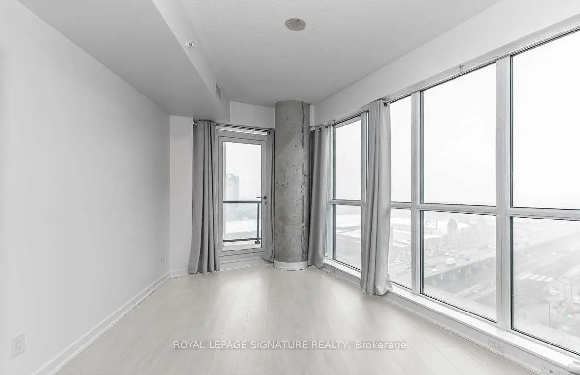 51 East Liberty Street, #1513