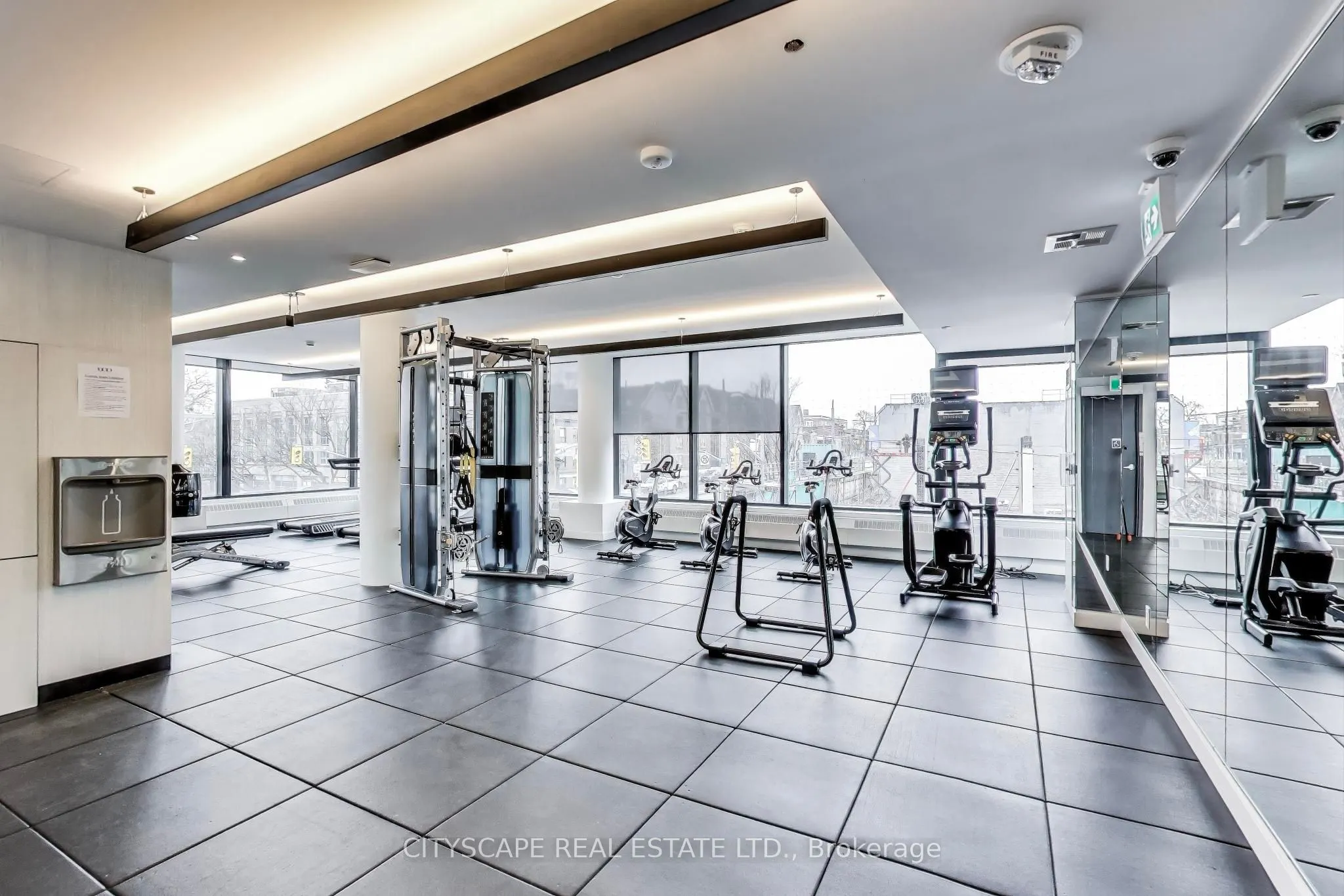 185 Alberta Avenue, #1210