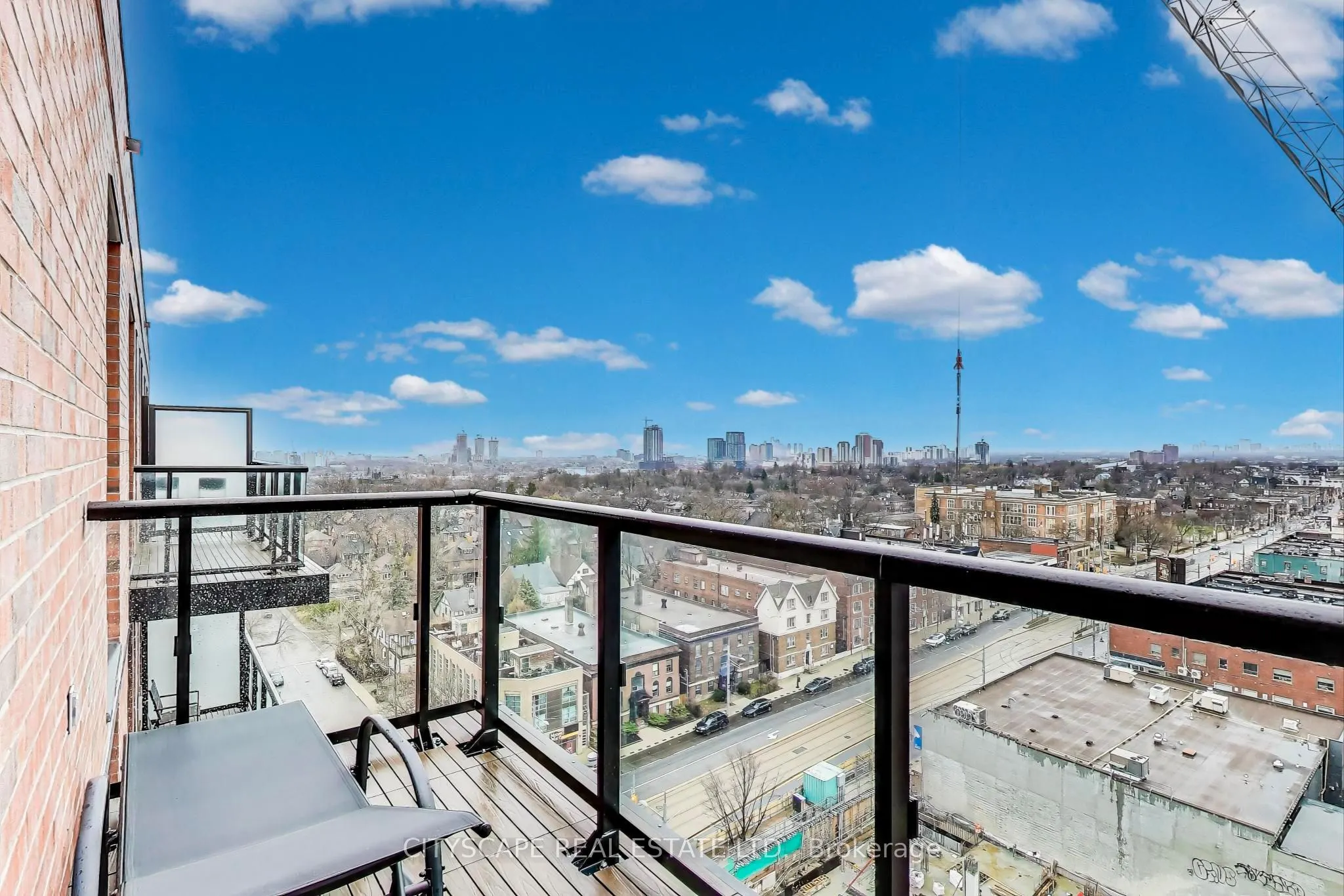 185 Alberta Avenue, #1210