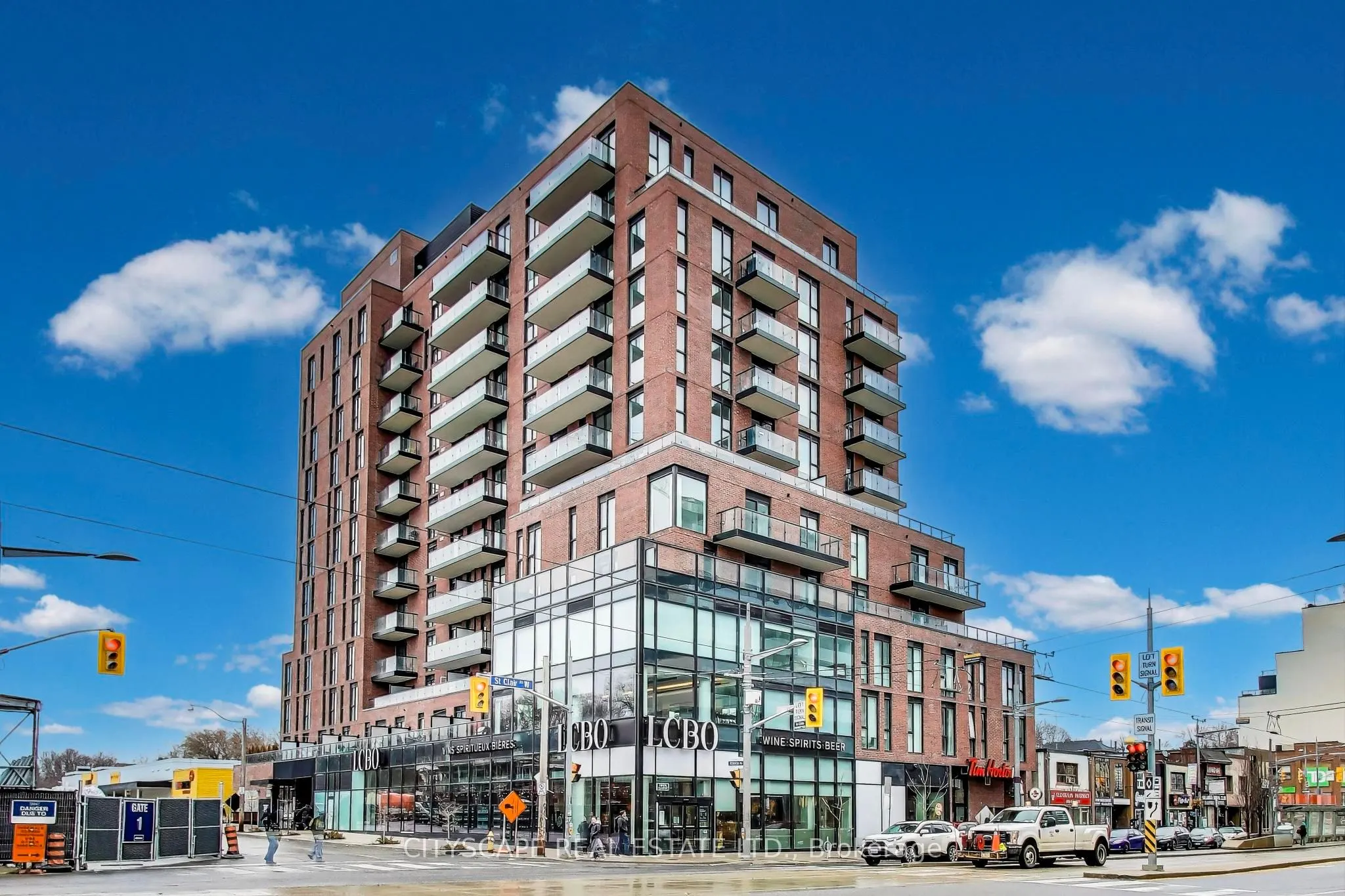 185 Alberta Avenue, #1210