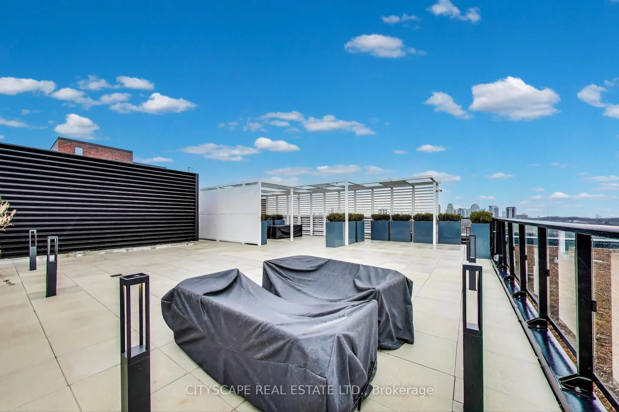 185 Alberta Avenue, #1210
