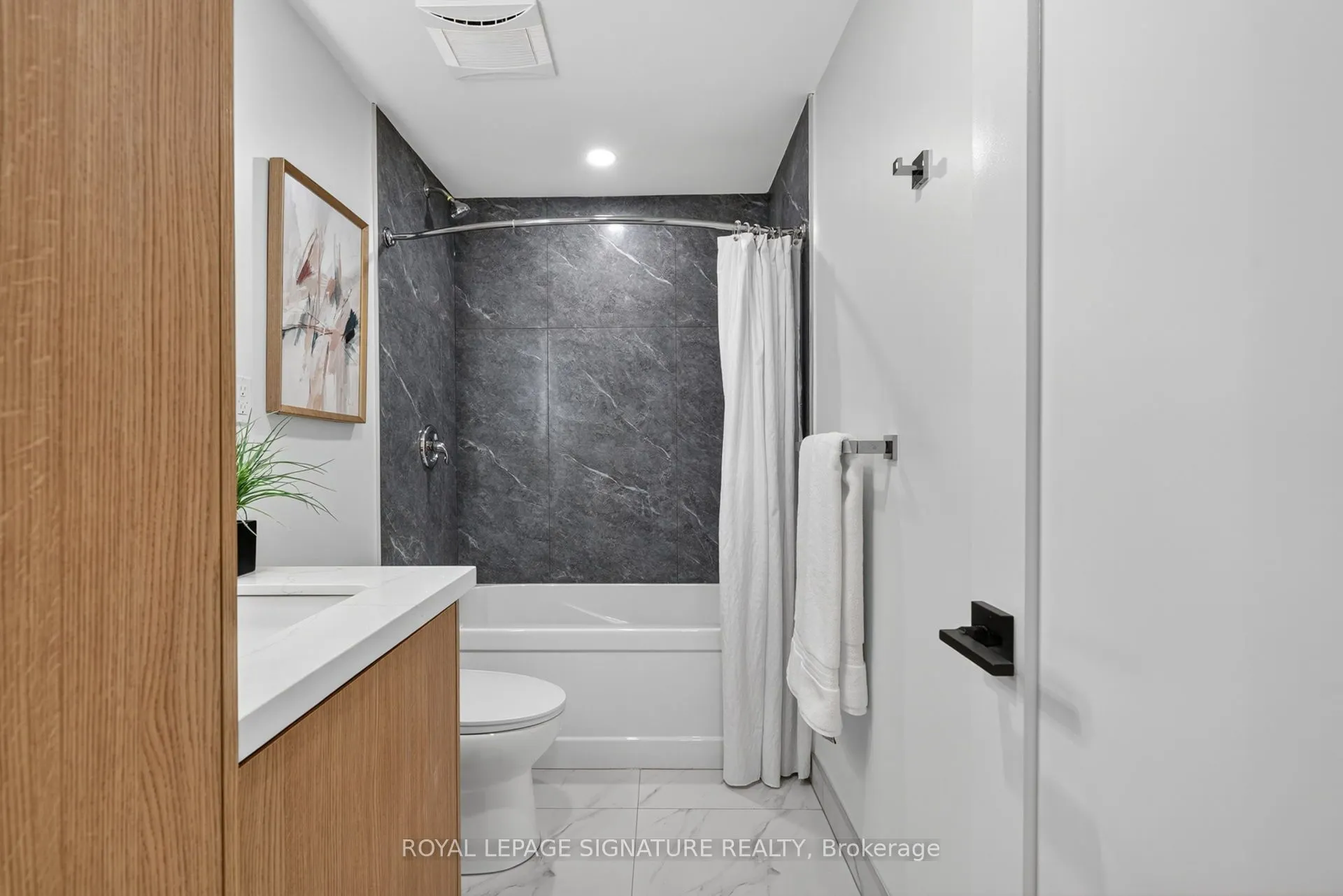 3 Ipswich Crescent