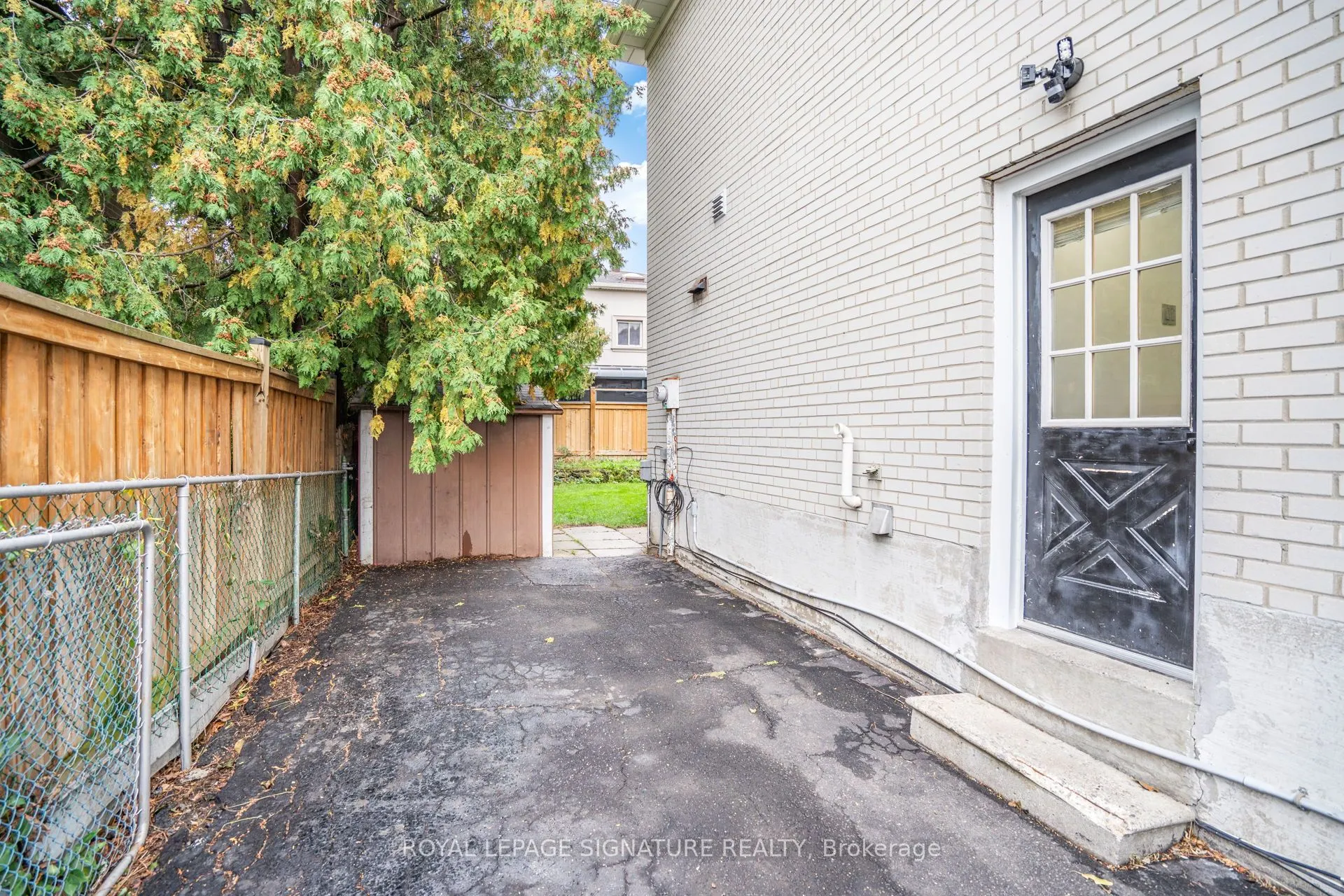 3 Ipswich Crescent