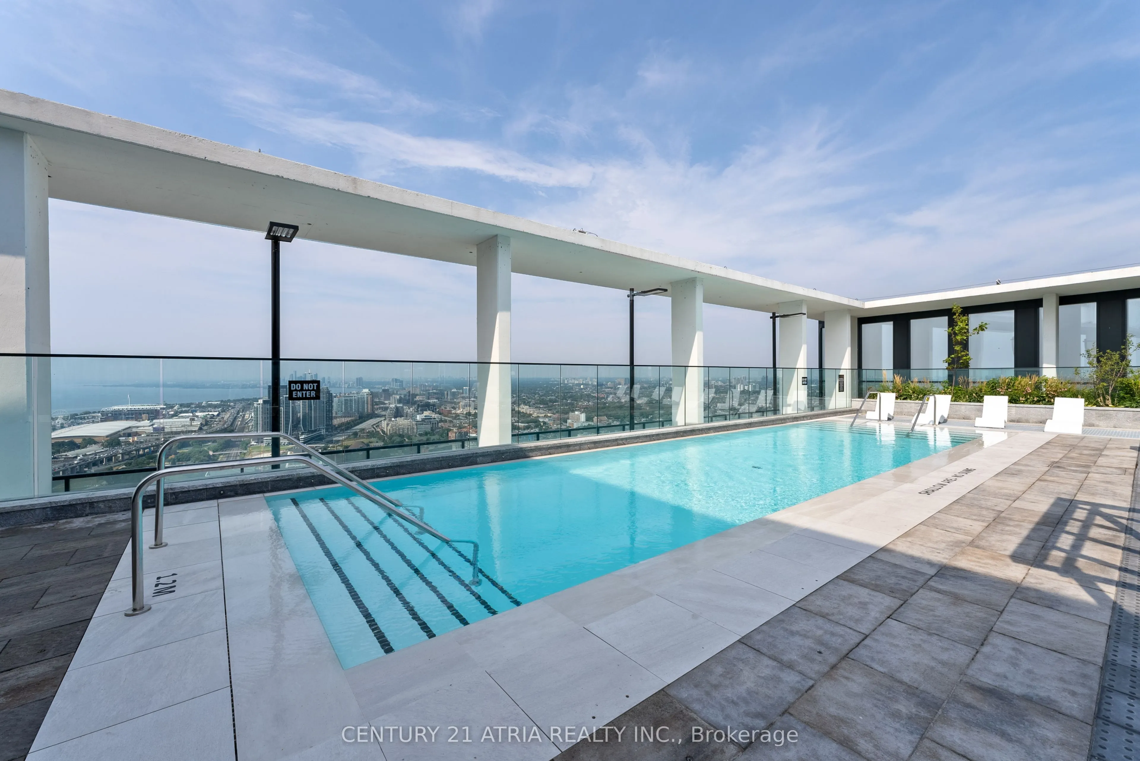 470 Front Street, #2906