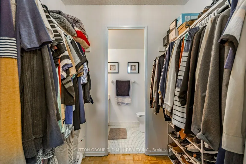 25 Sunrise Avenue, #306
