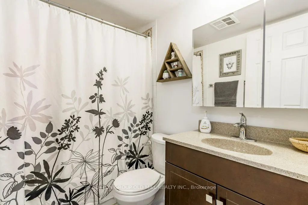 25 Sunrise Avenue, #306