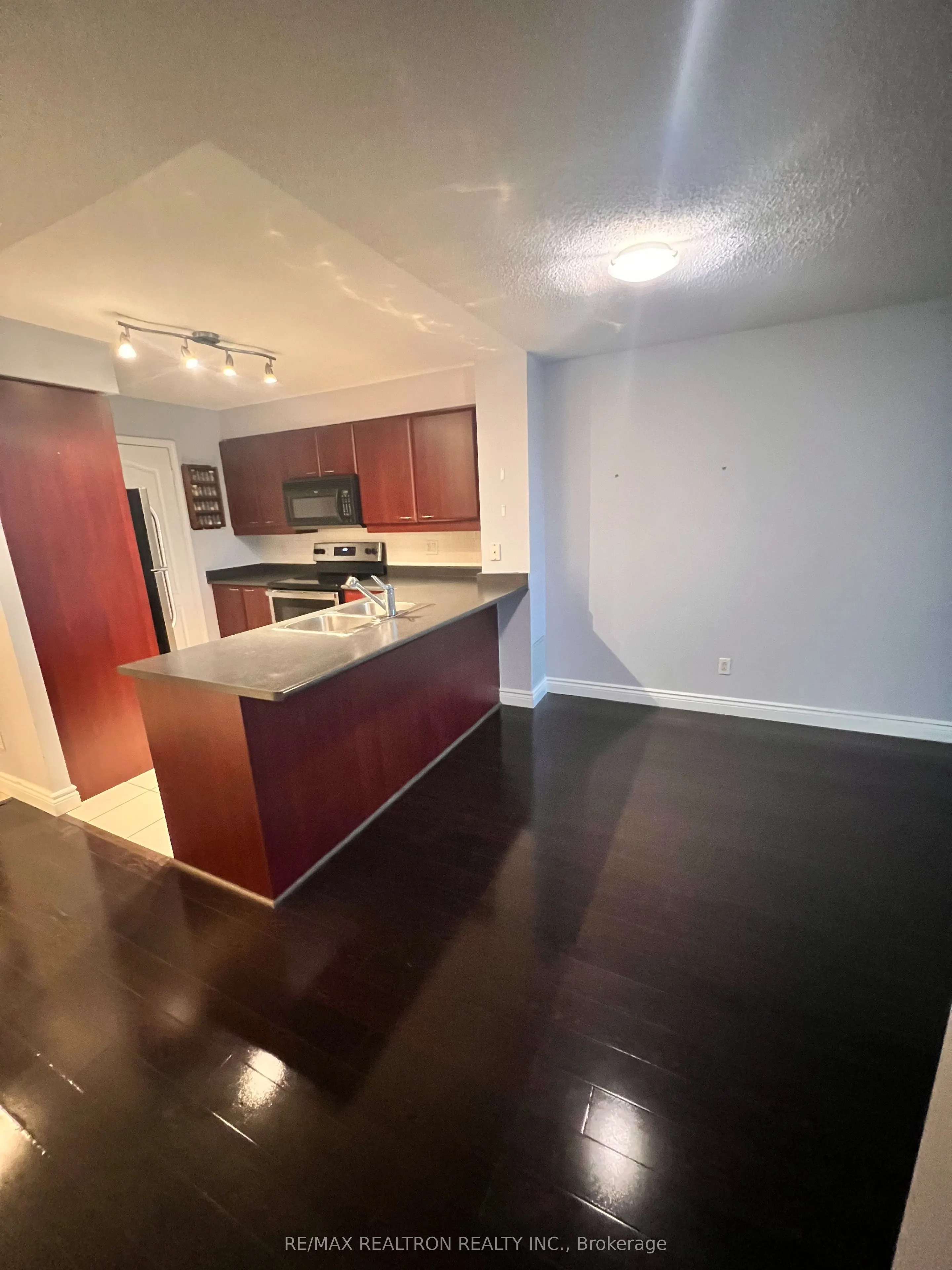 205 The Donway West, #713