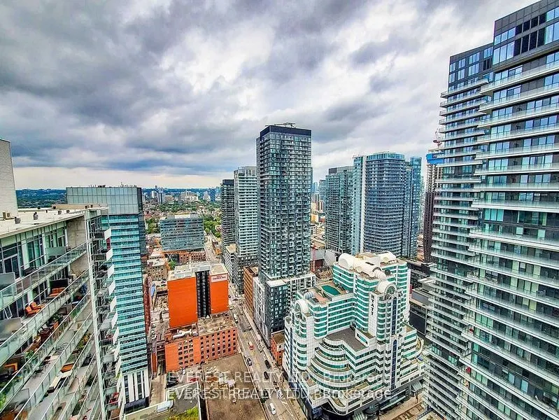 88 Blue Jays Way, #3710