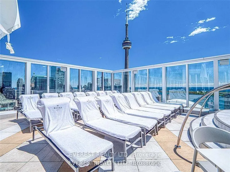 88 Blue Jays Way, #3710
