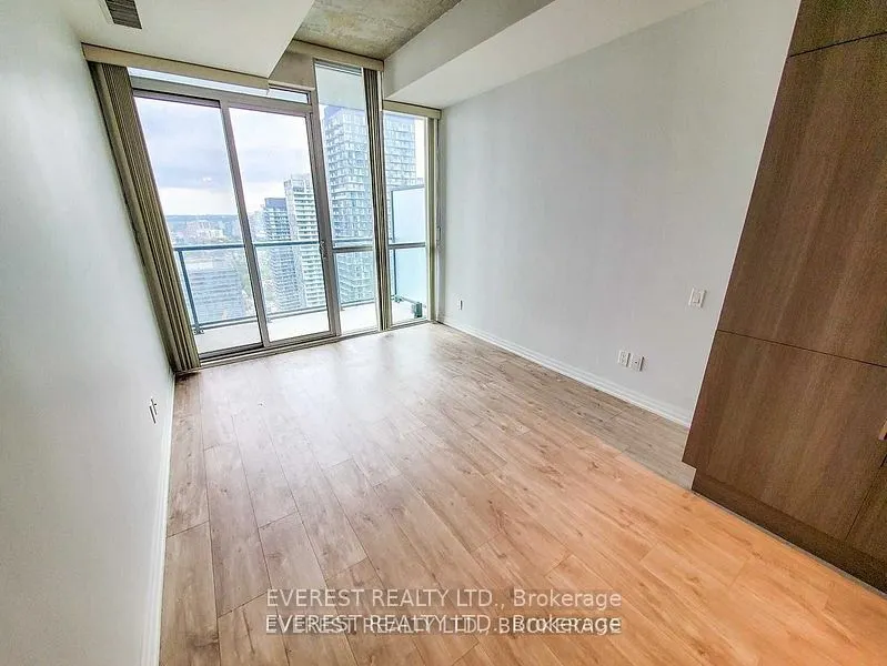 88 Blue Jays Way, #3710