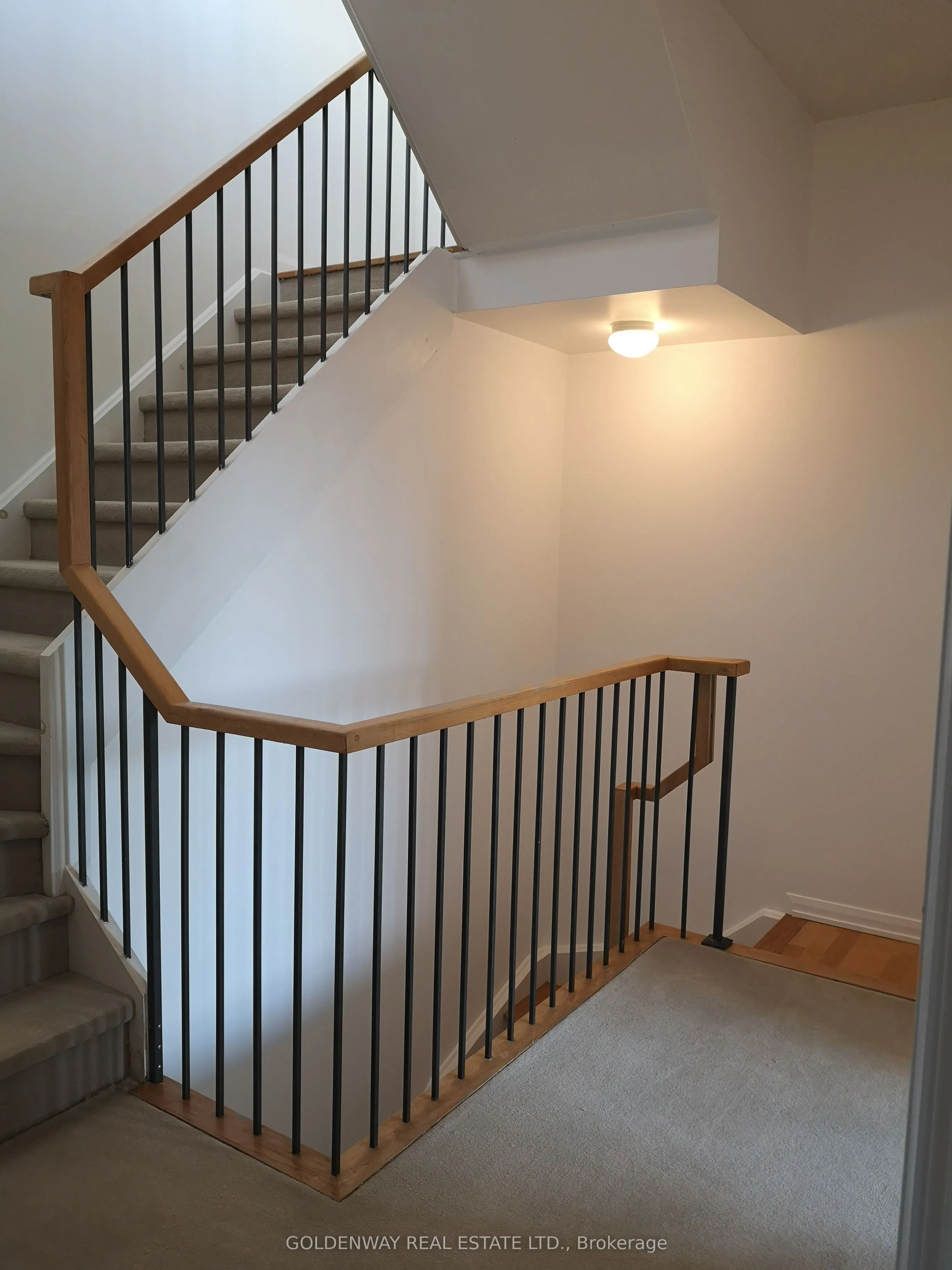 25 Soho Street, #P306