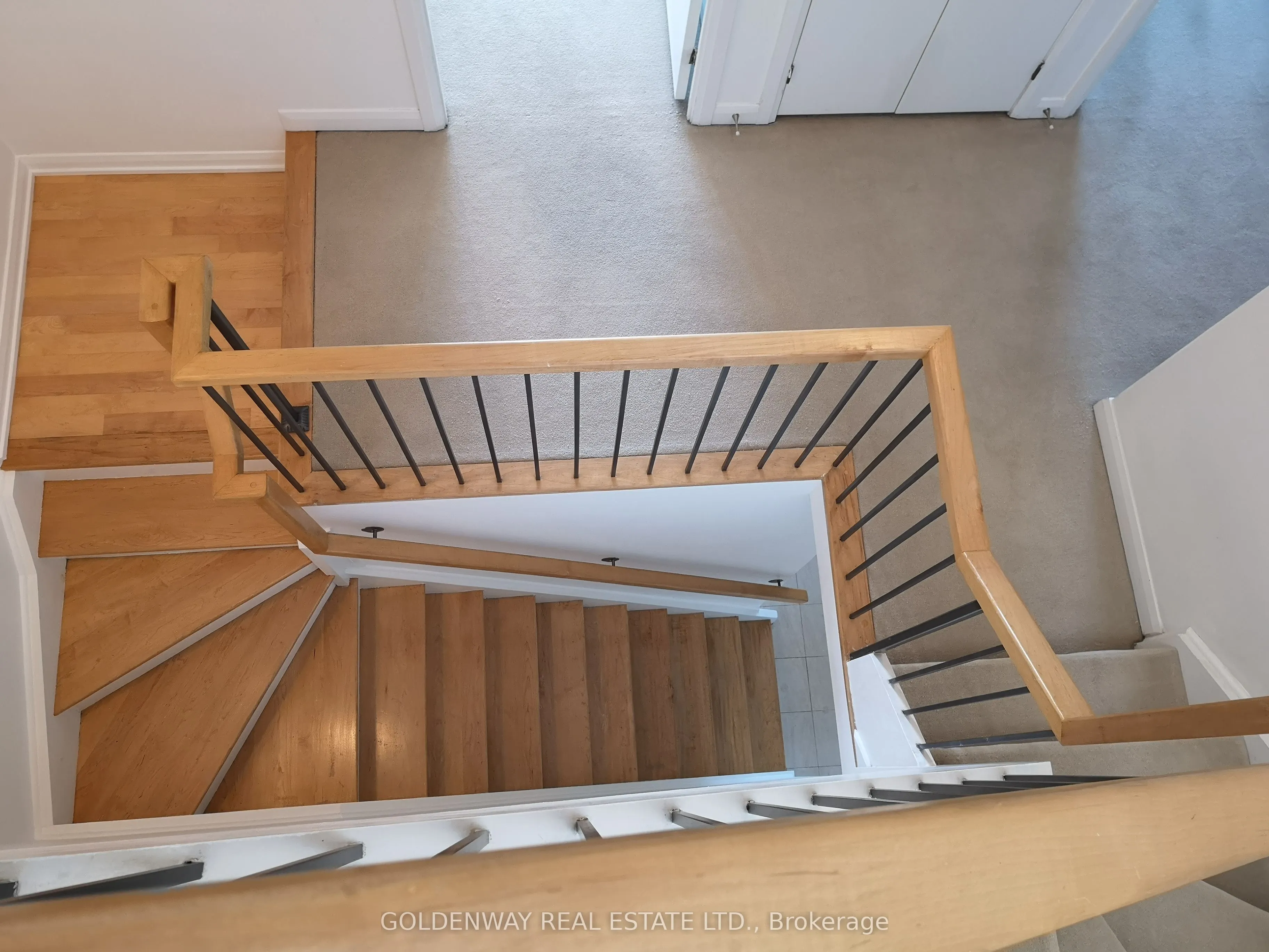 25 Soho Street, #P306