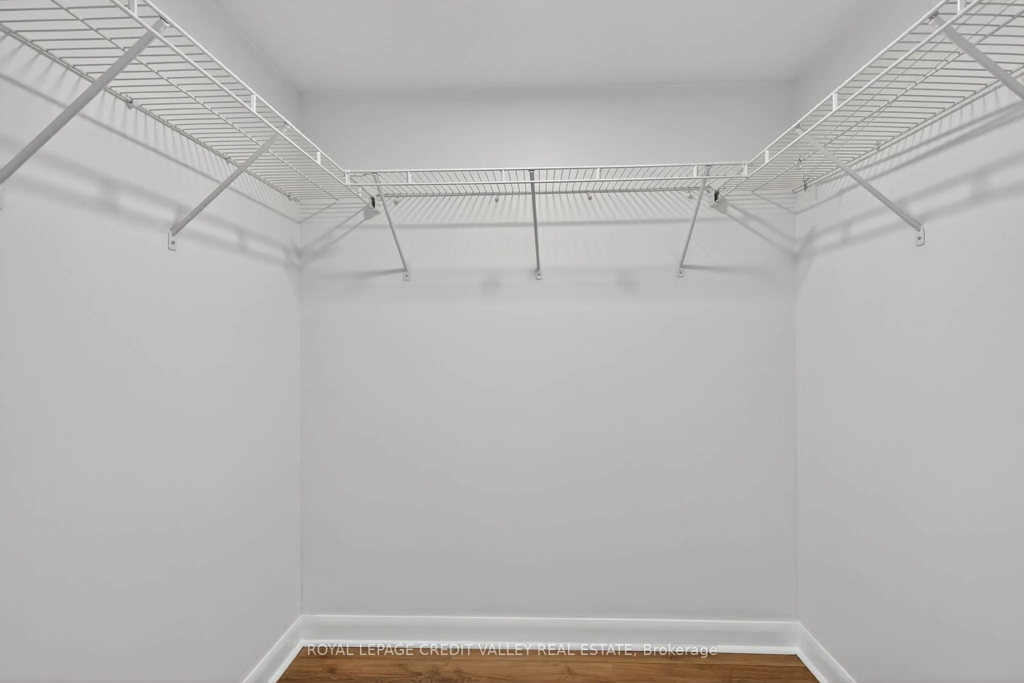 525 Wilson Avenue, #334