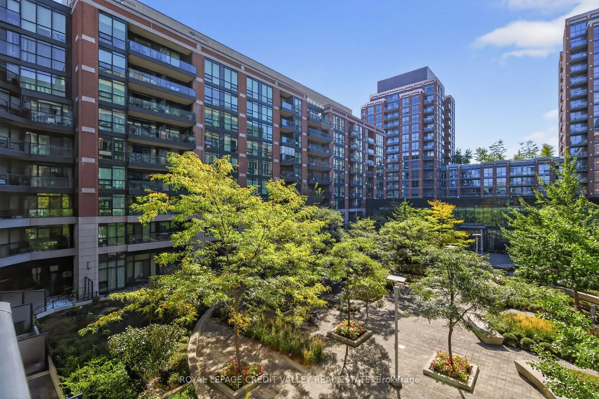525 Wilson Avenue, #334