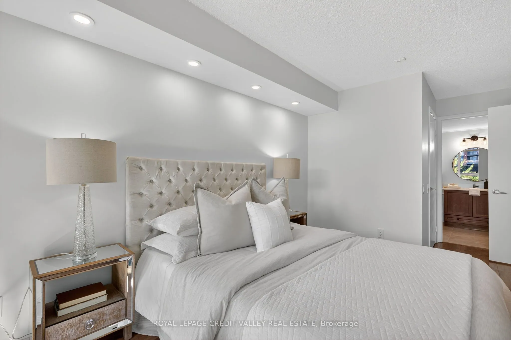 525 Wilson Avenue, #334