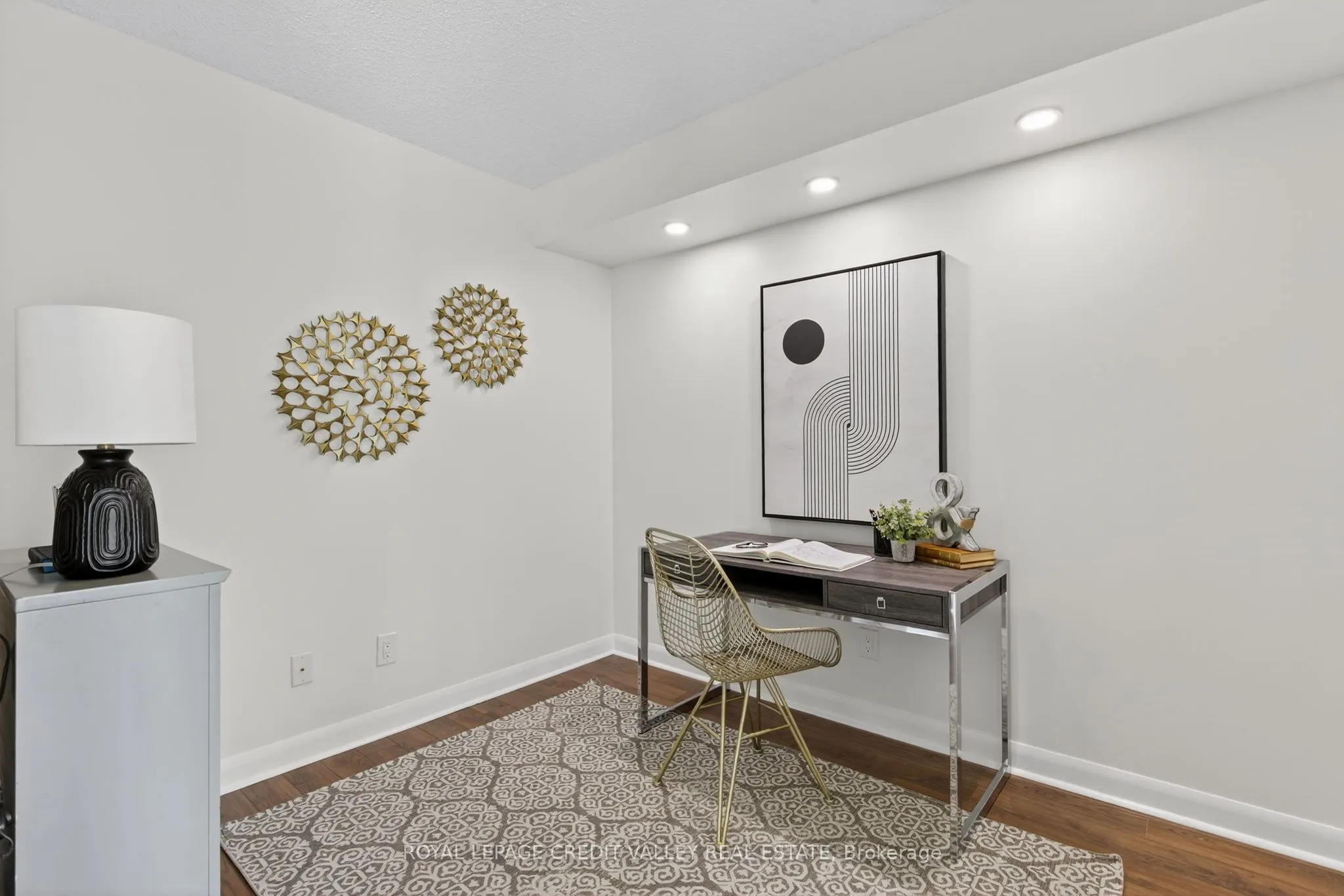 525 Wilson Avenue, #334
