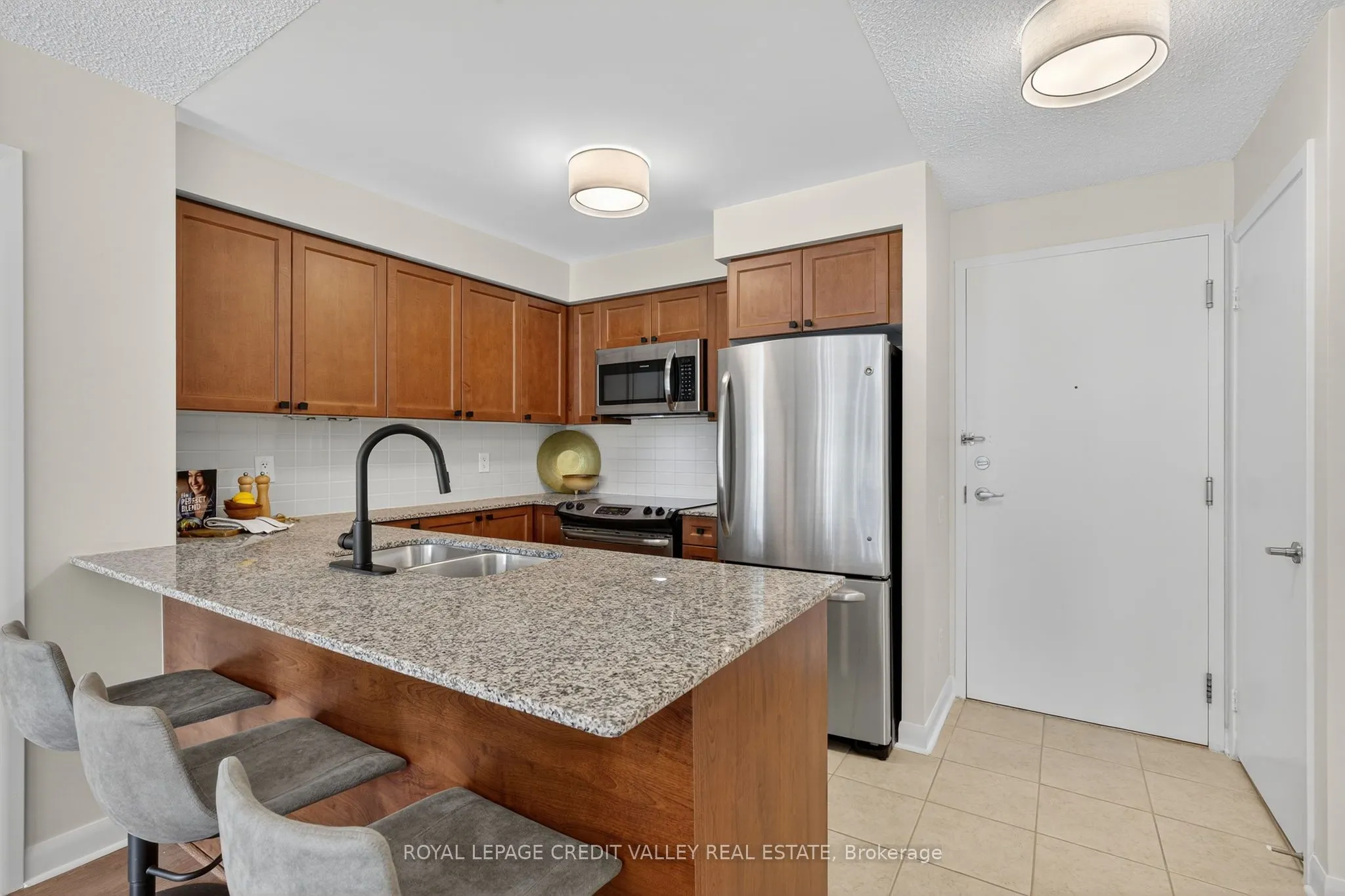 525 Wilson Avenue, #334