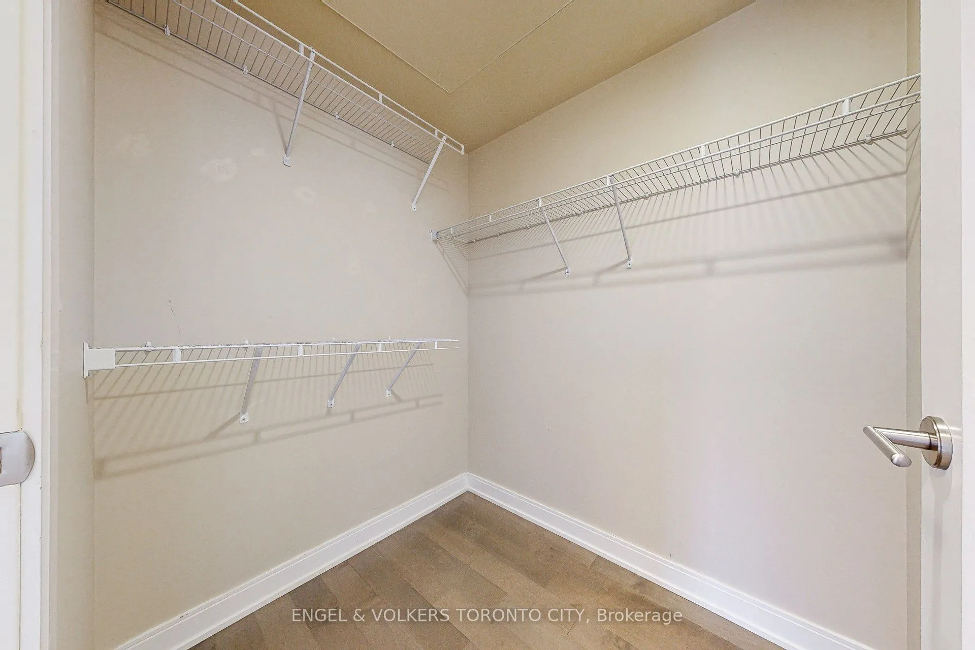 55 Front Street E, #521