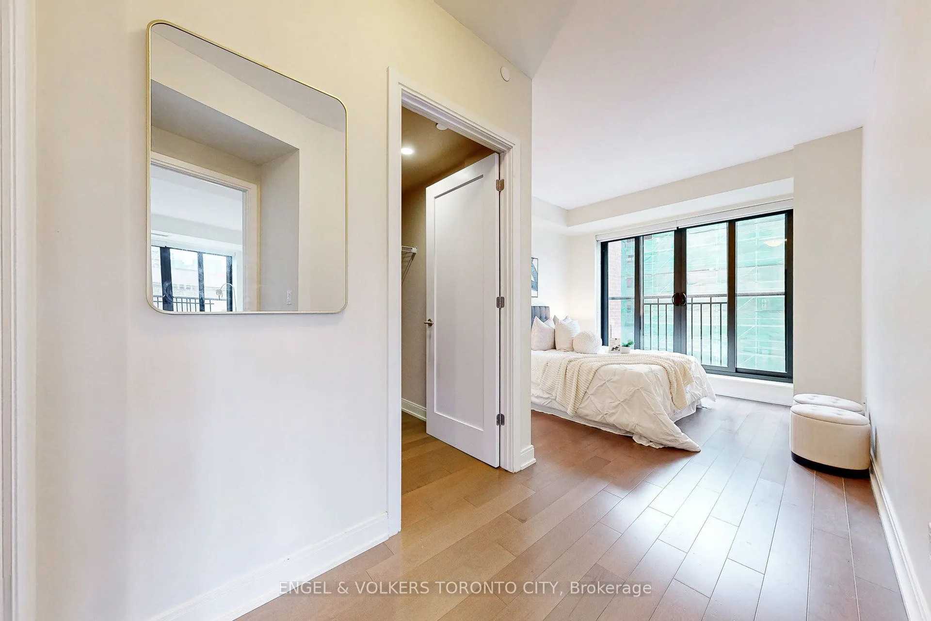 55 Front Street E, #521